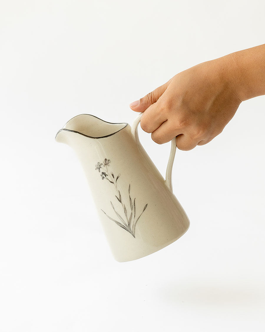 Bouquet Pitcher ( 1 Piece)