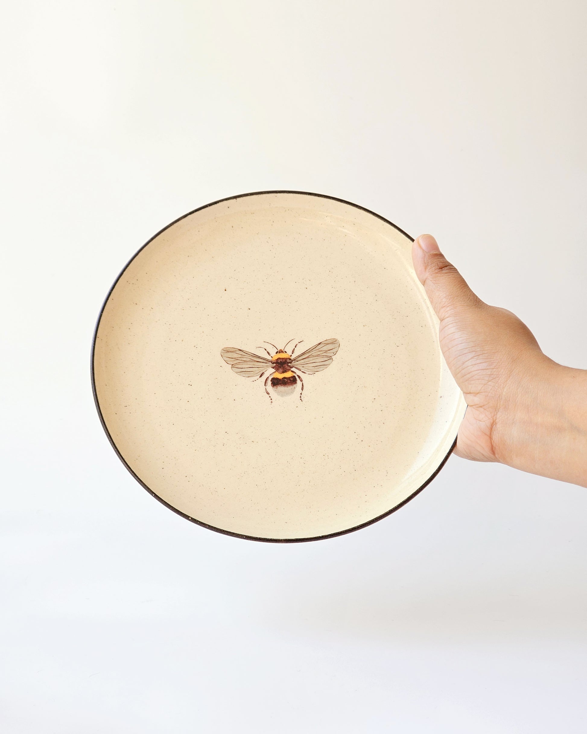 Honeybee Coffee Mug Set (1 Coffee Mug & 1 Quarter Plate)