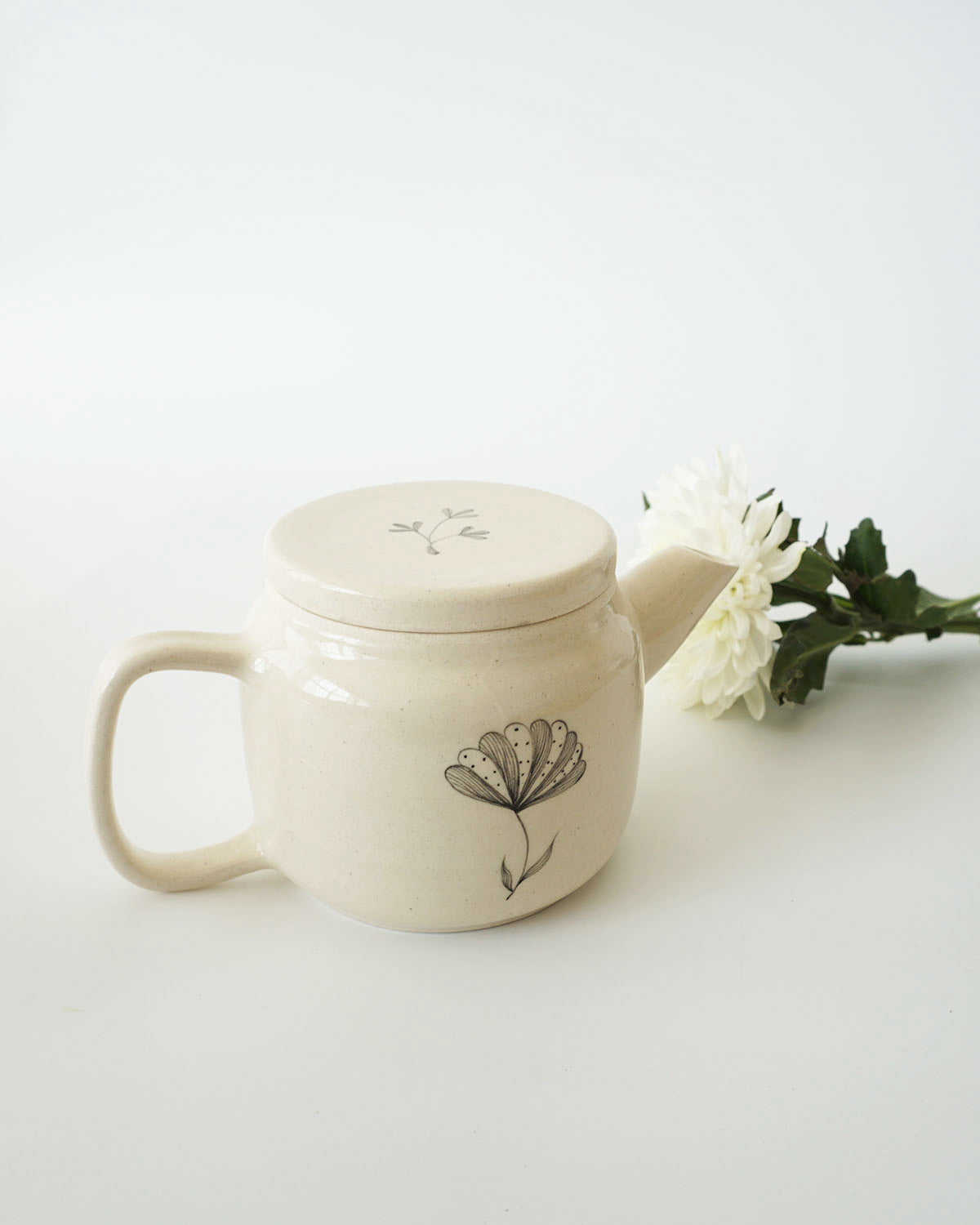 Magnolia Teapot