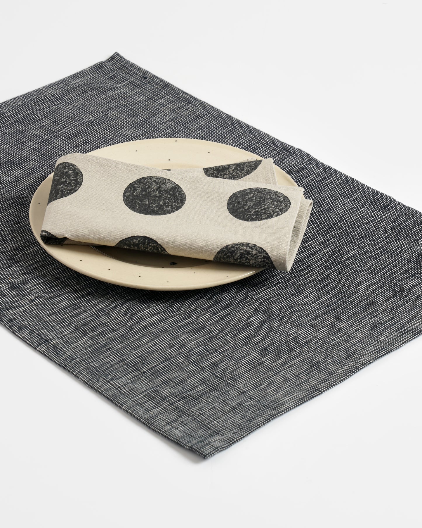 Speckle Tablemats ,Black ( Set of 2 )
