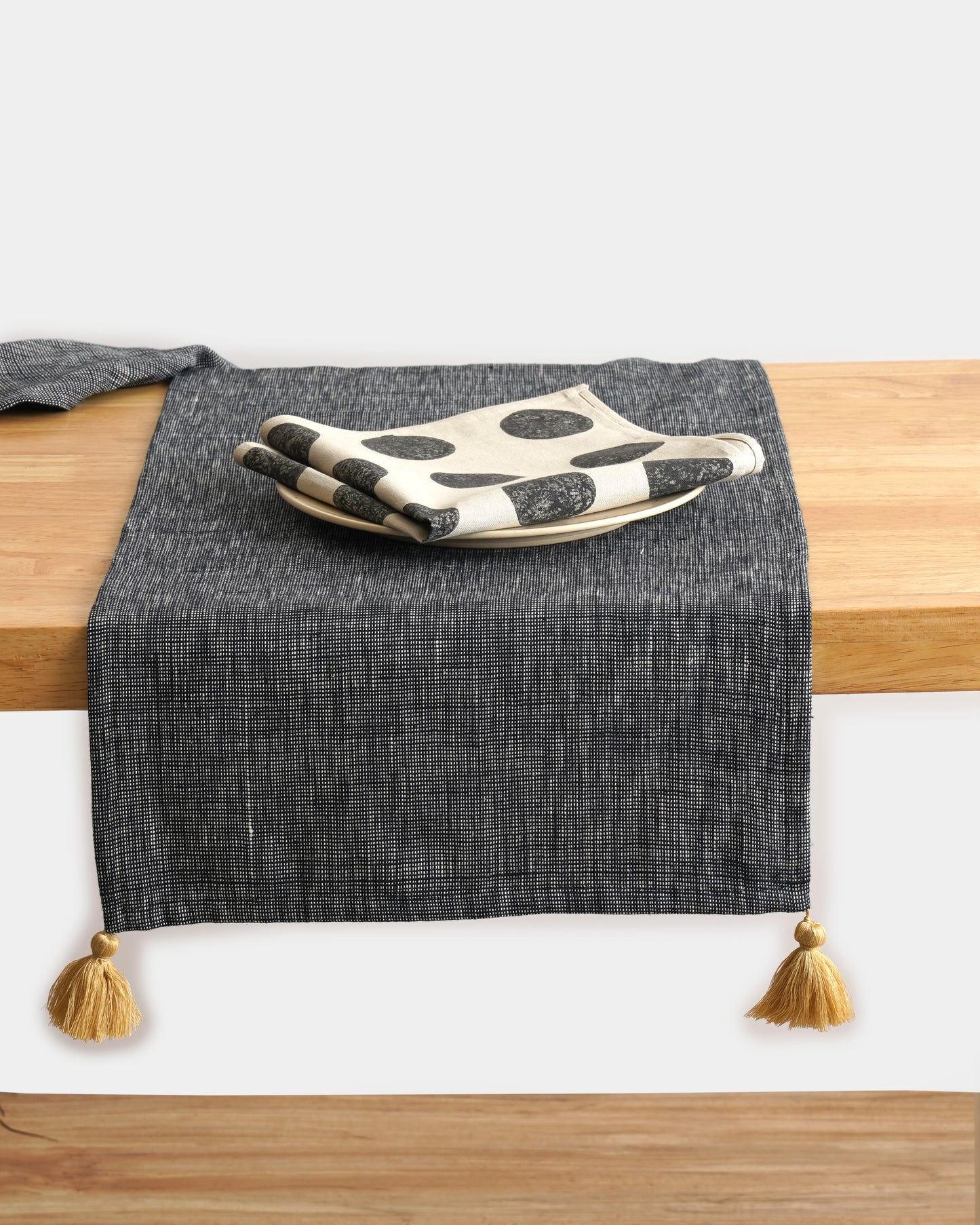Speckle Table Runner, Black