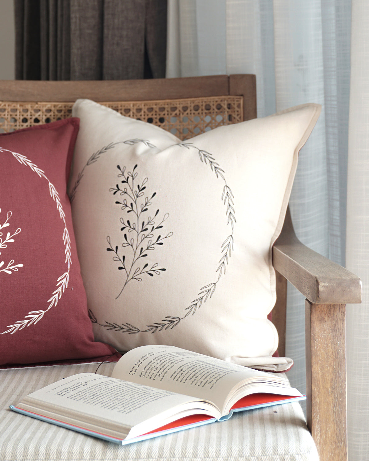 Foliage Cushion Cover, White Sand (16” X 16”)