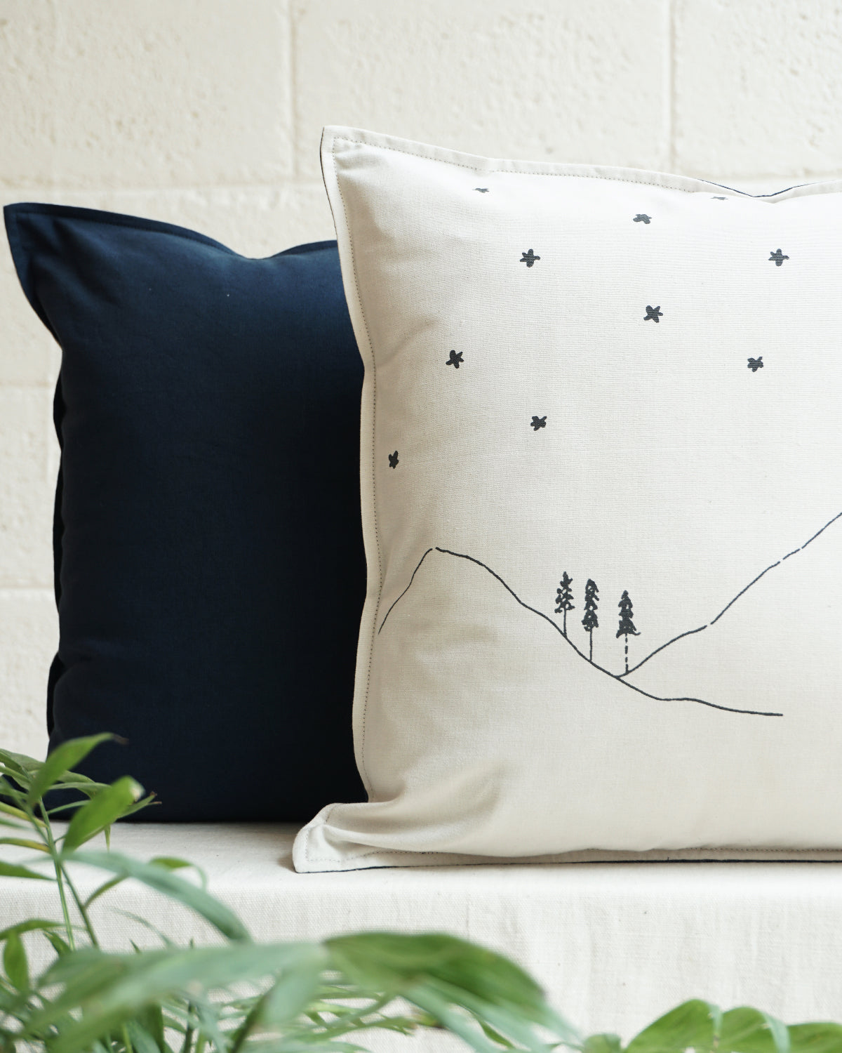 Hills Cushion Cover (16” X 16”)