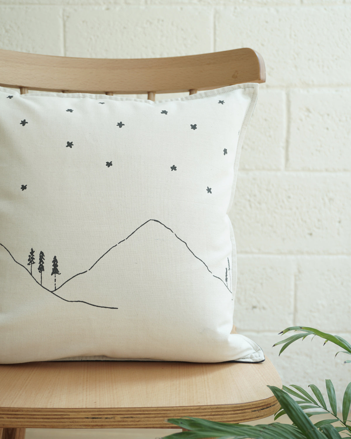Hills Cushion Cover (16” X 16”)
