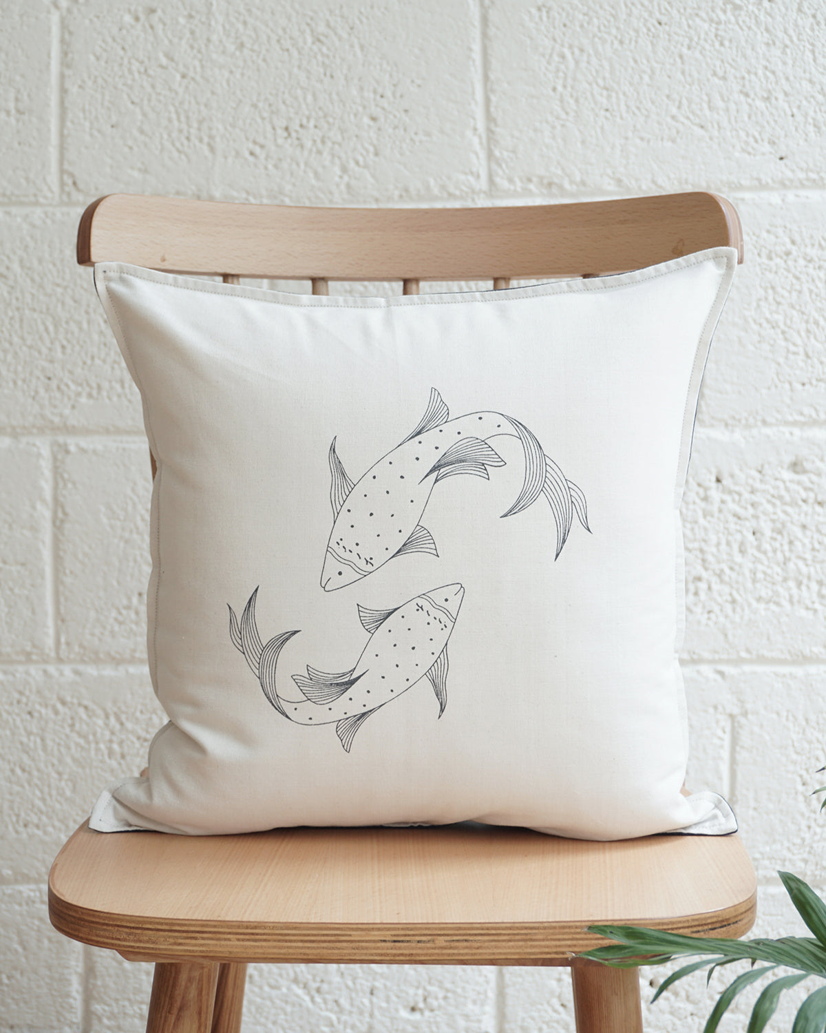 Koi Fish Cushion Cover (16” X 16”)