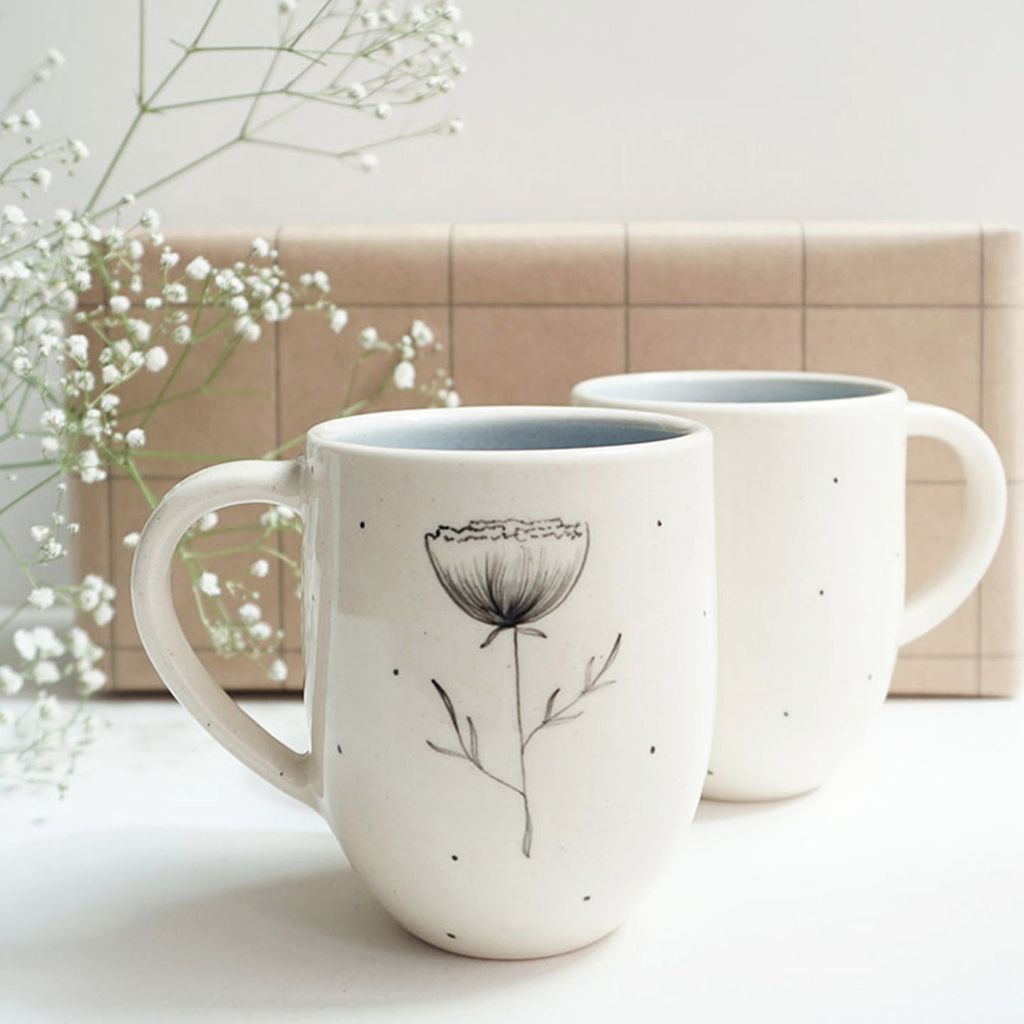Carnations Coffee Mugs ( Set of 2 )