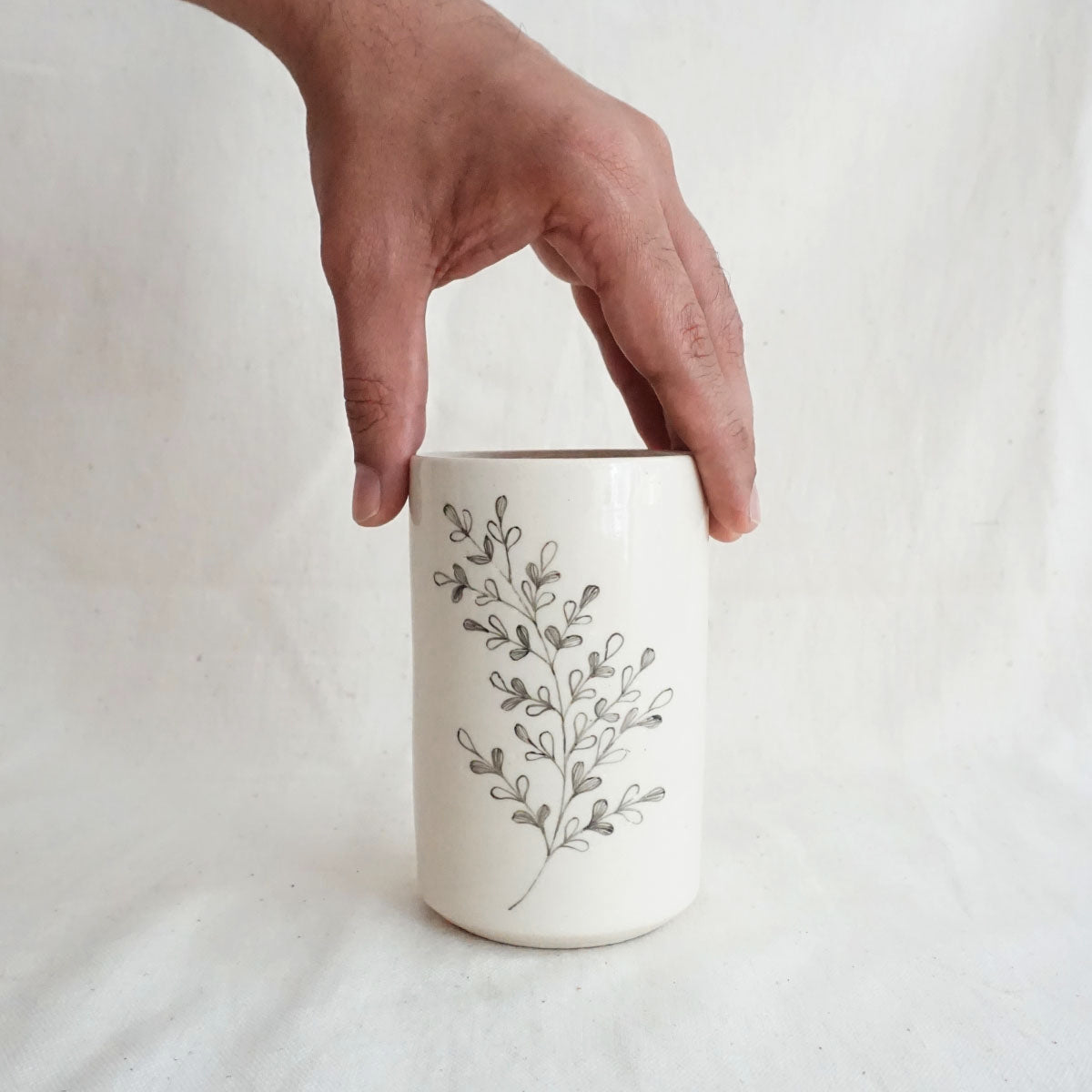 Foliage Pen Stand