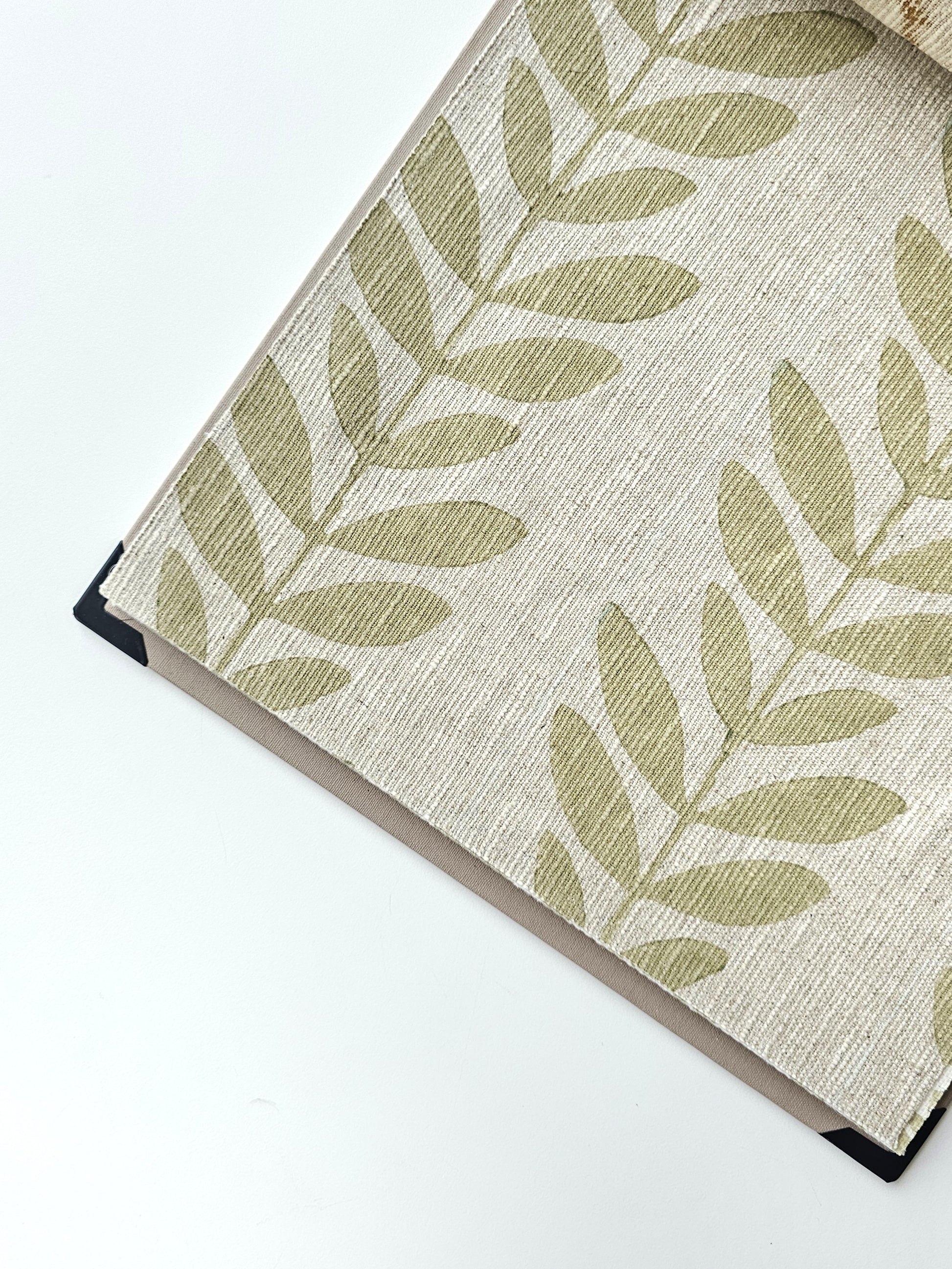 Sagevine, Sage Green