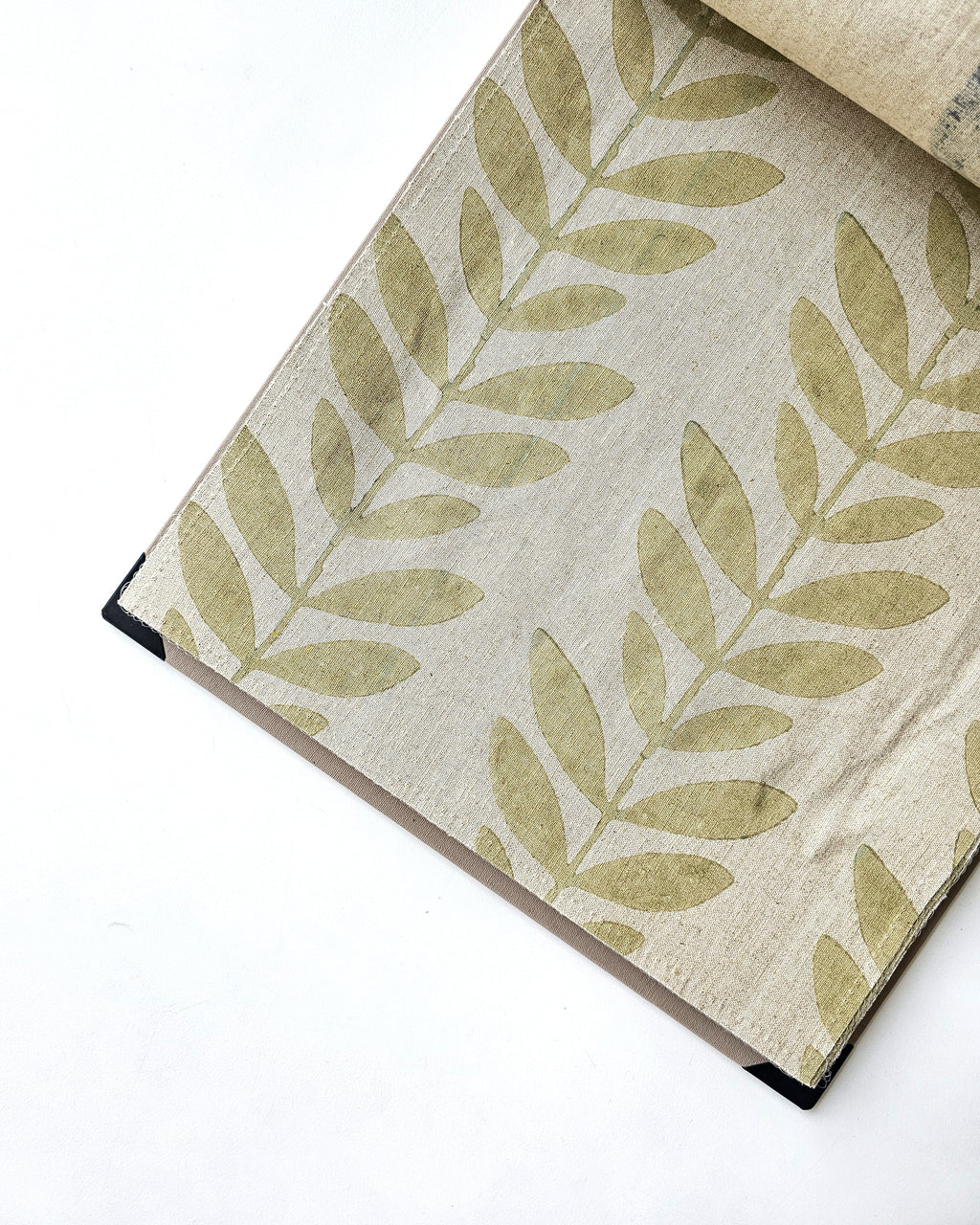 Sagevine, Sage Green