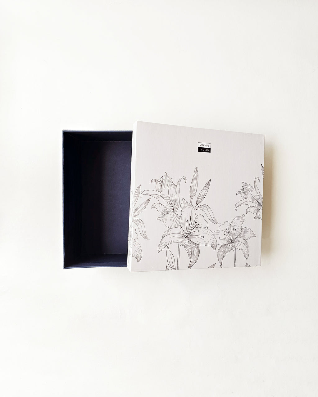 Lily Gift Box , Blue