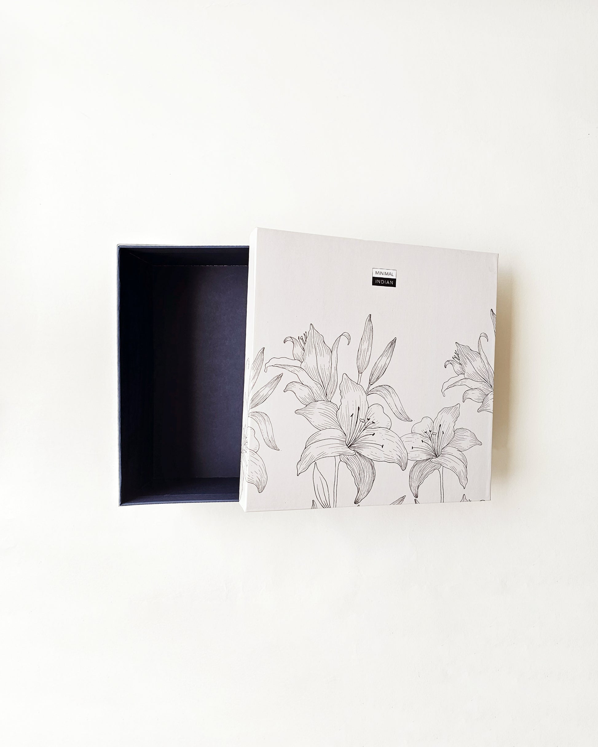 Lily Gift Box , Blue