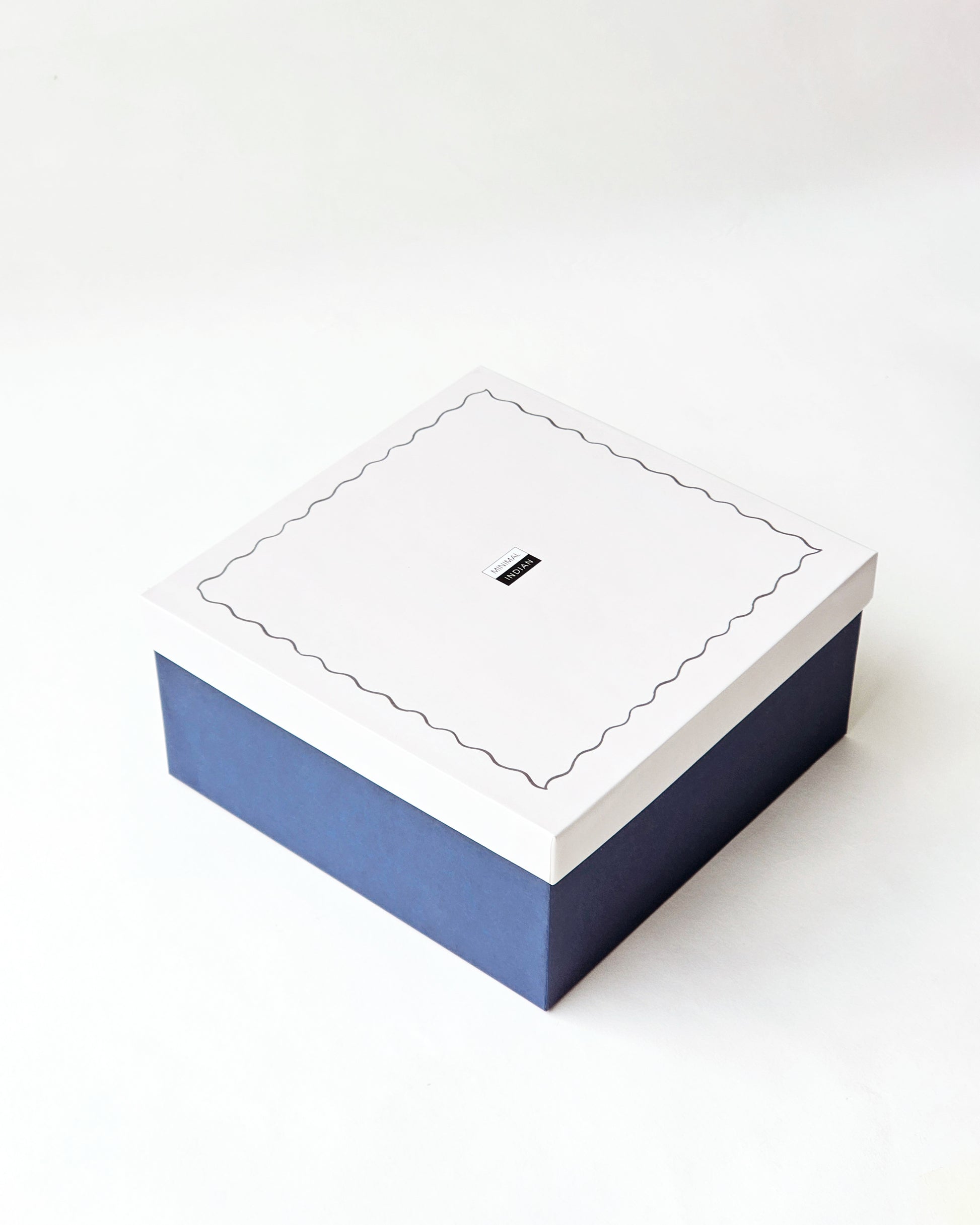 Ruffle Gift Box , Blue