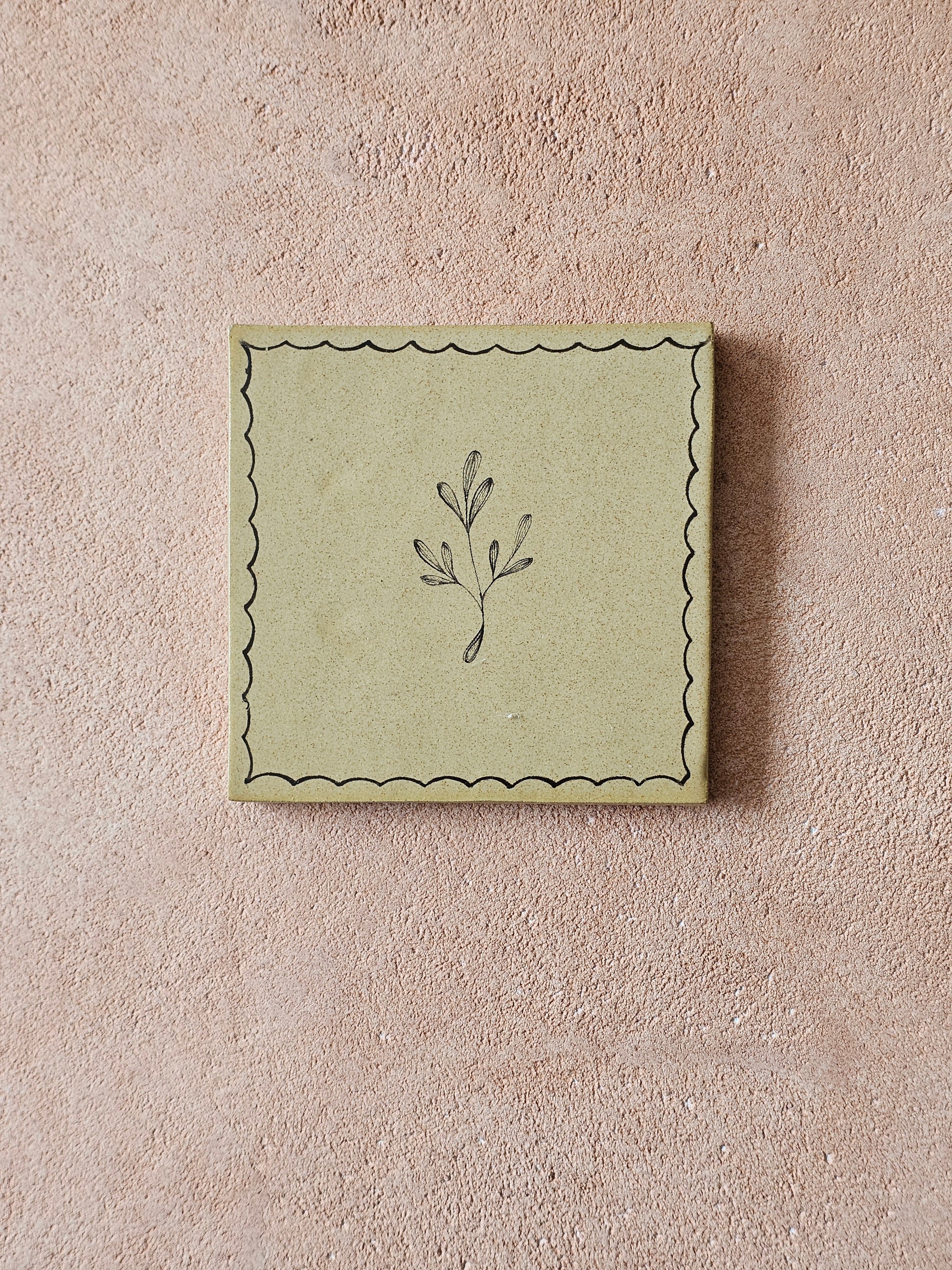 Lily Tile, Olive