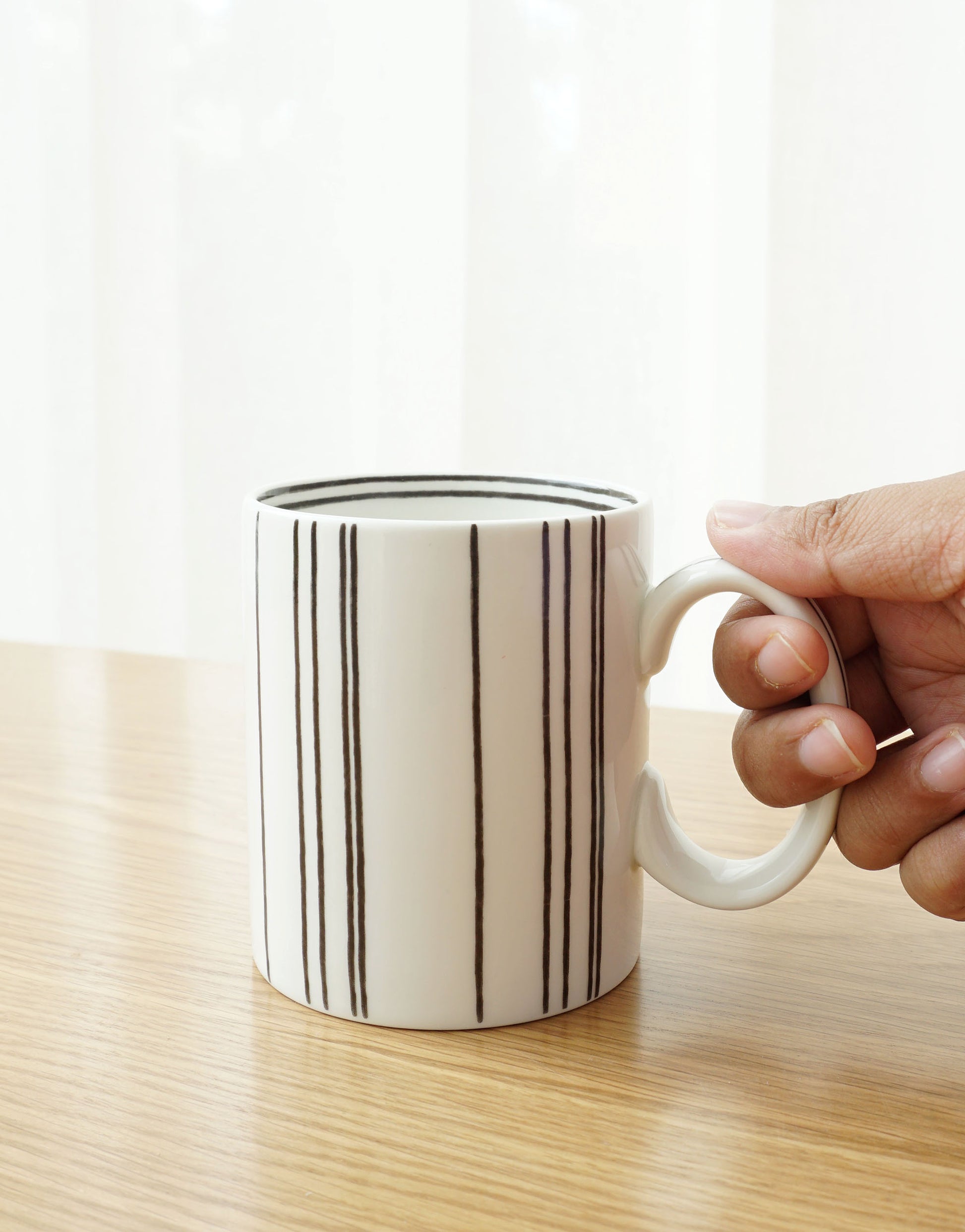 Dhaara Mugs (Set of 2)