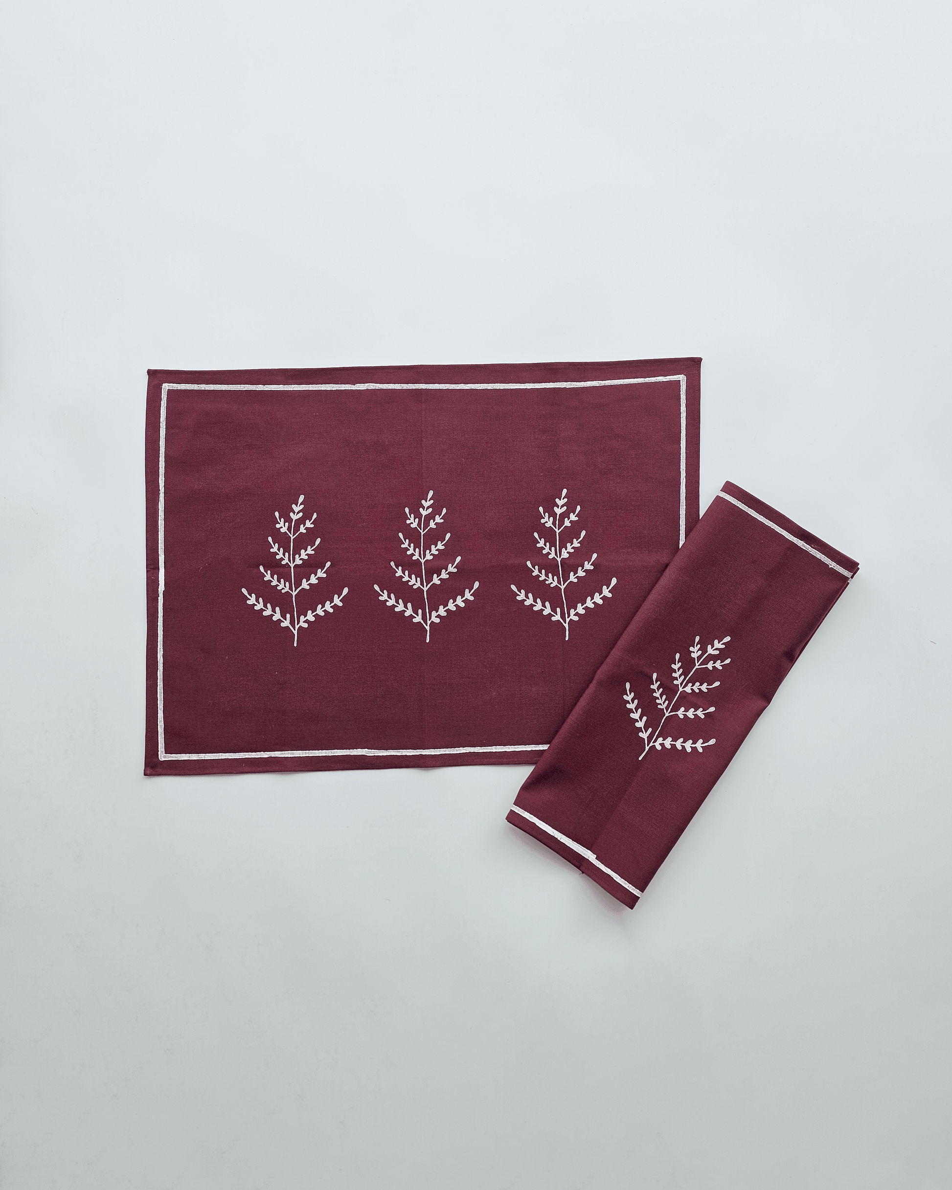 Fern Tablemats, White (Set of 2)