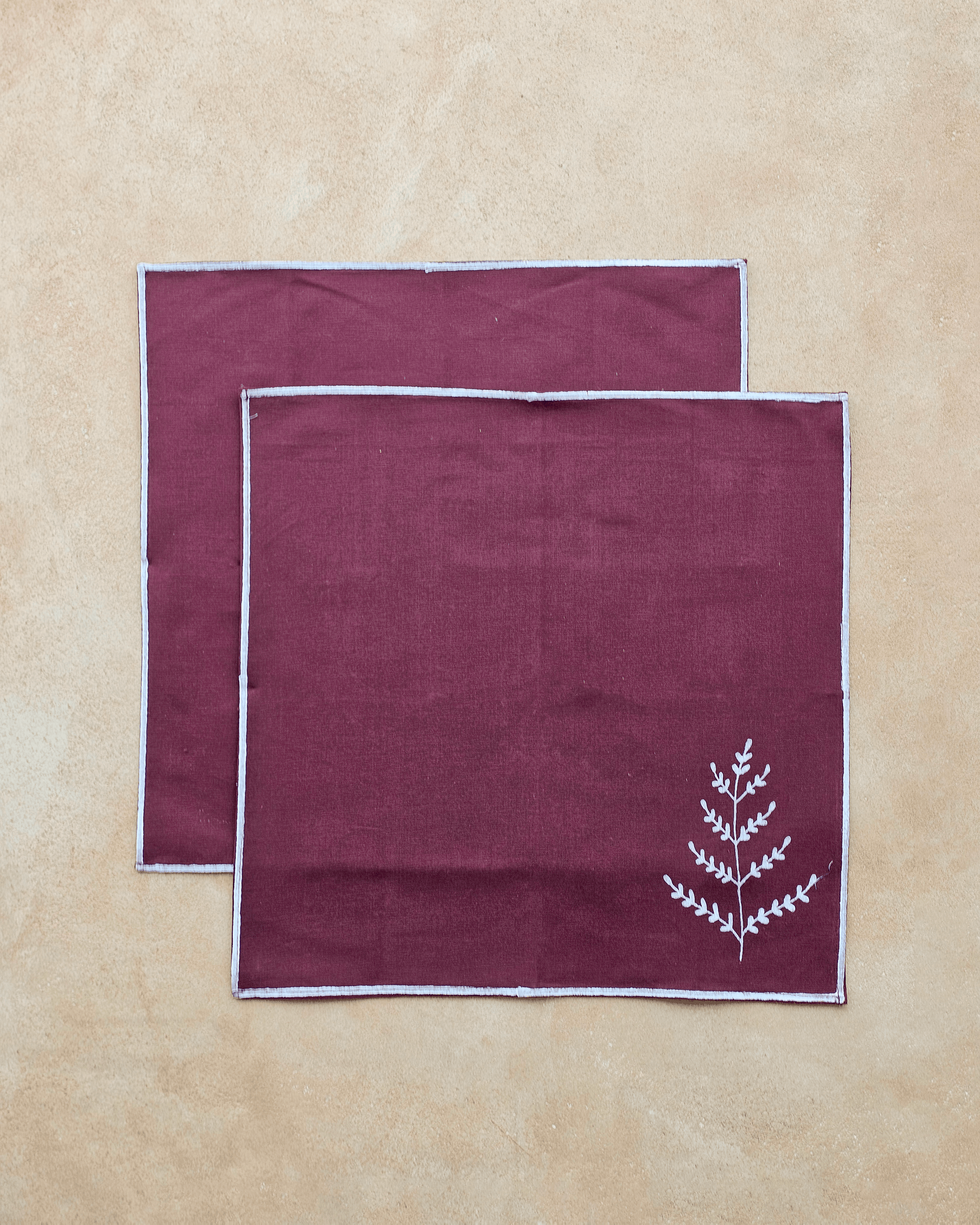 Fern Napkins, White ( Set of 2)