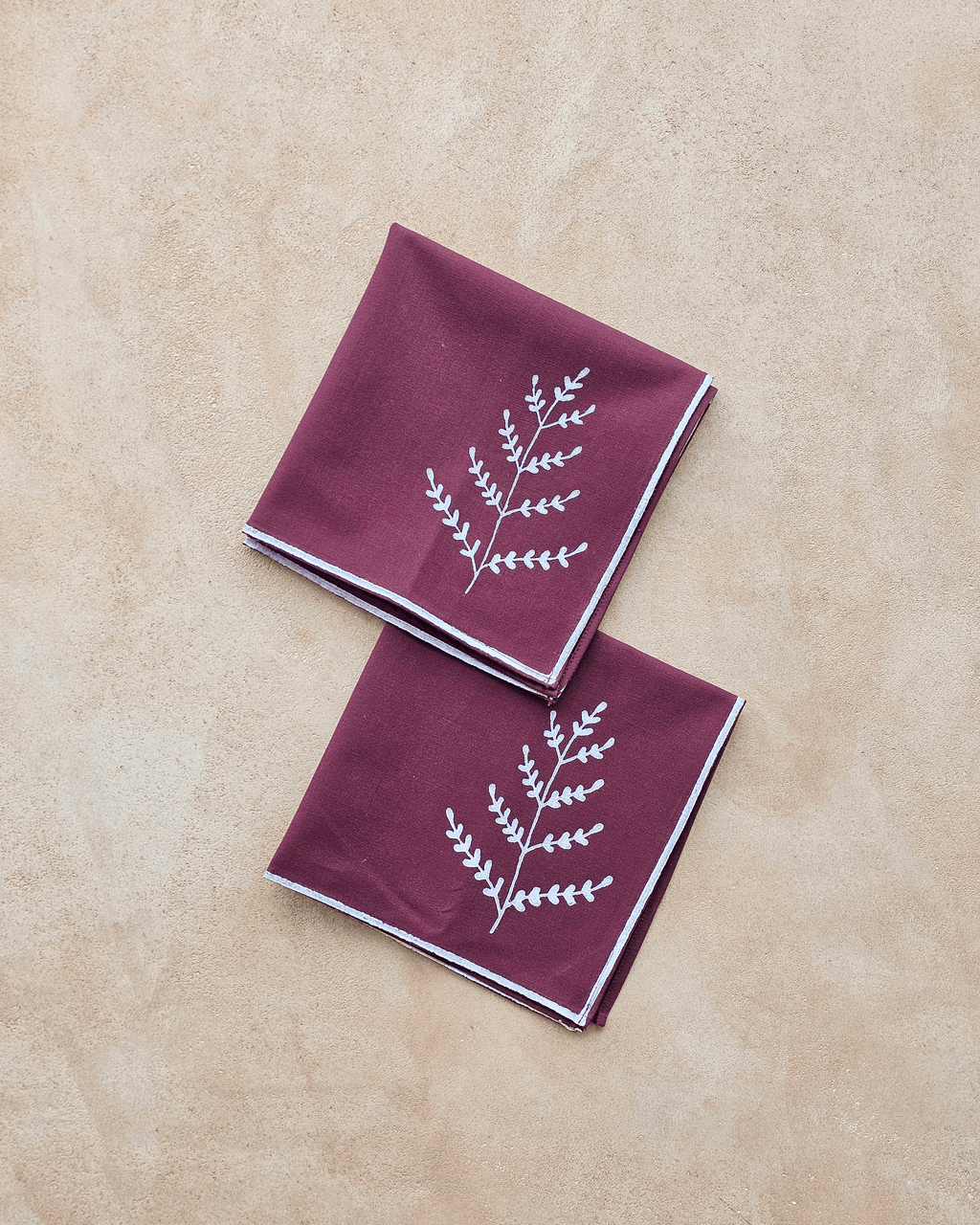 Fern Napkins, White ( Set of 2)