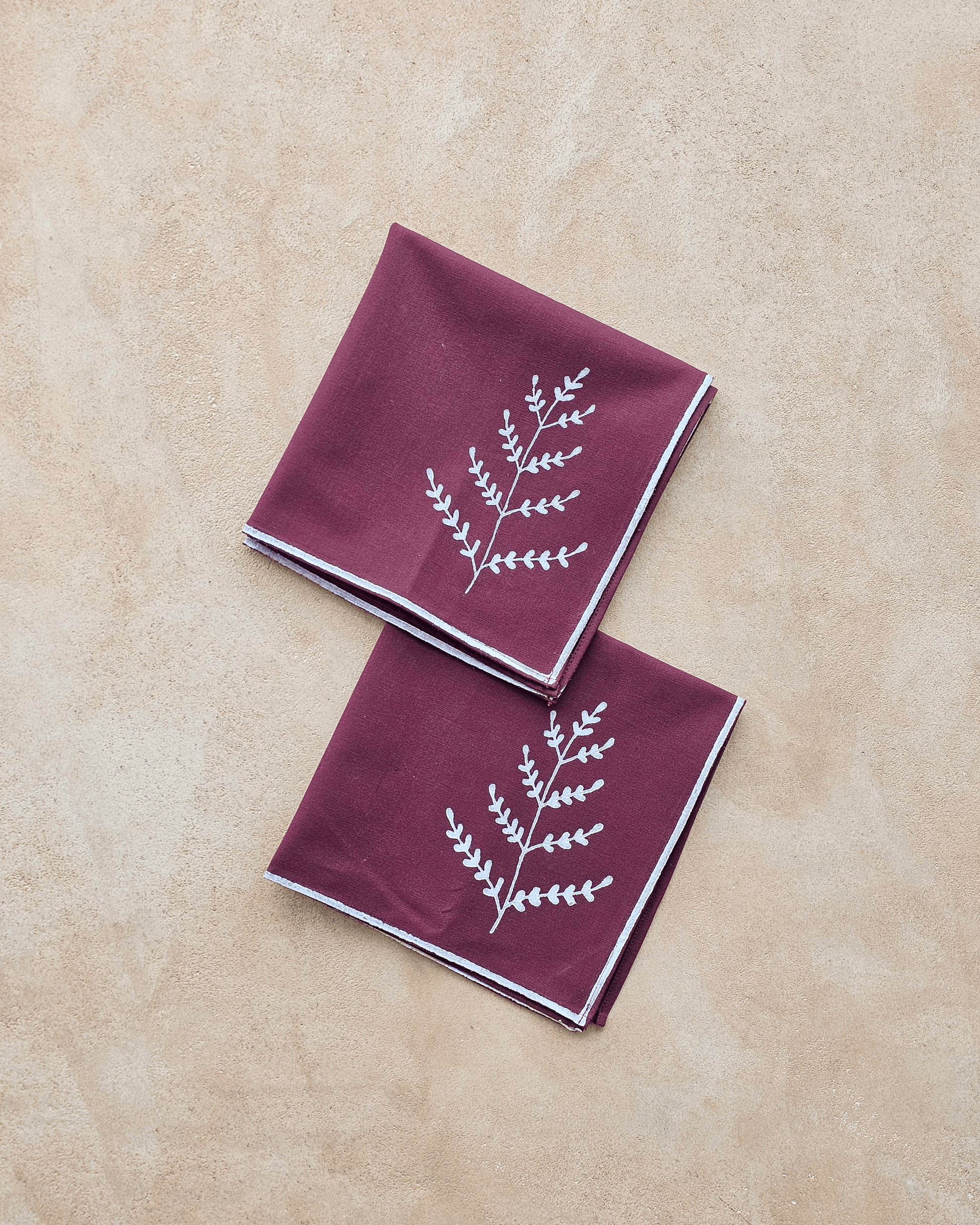 Fern Napkins, White ( Set of 2)