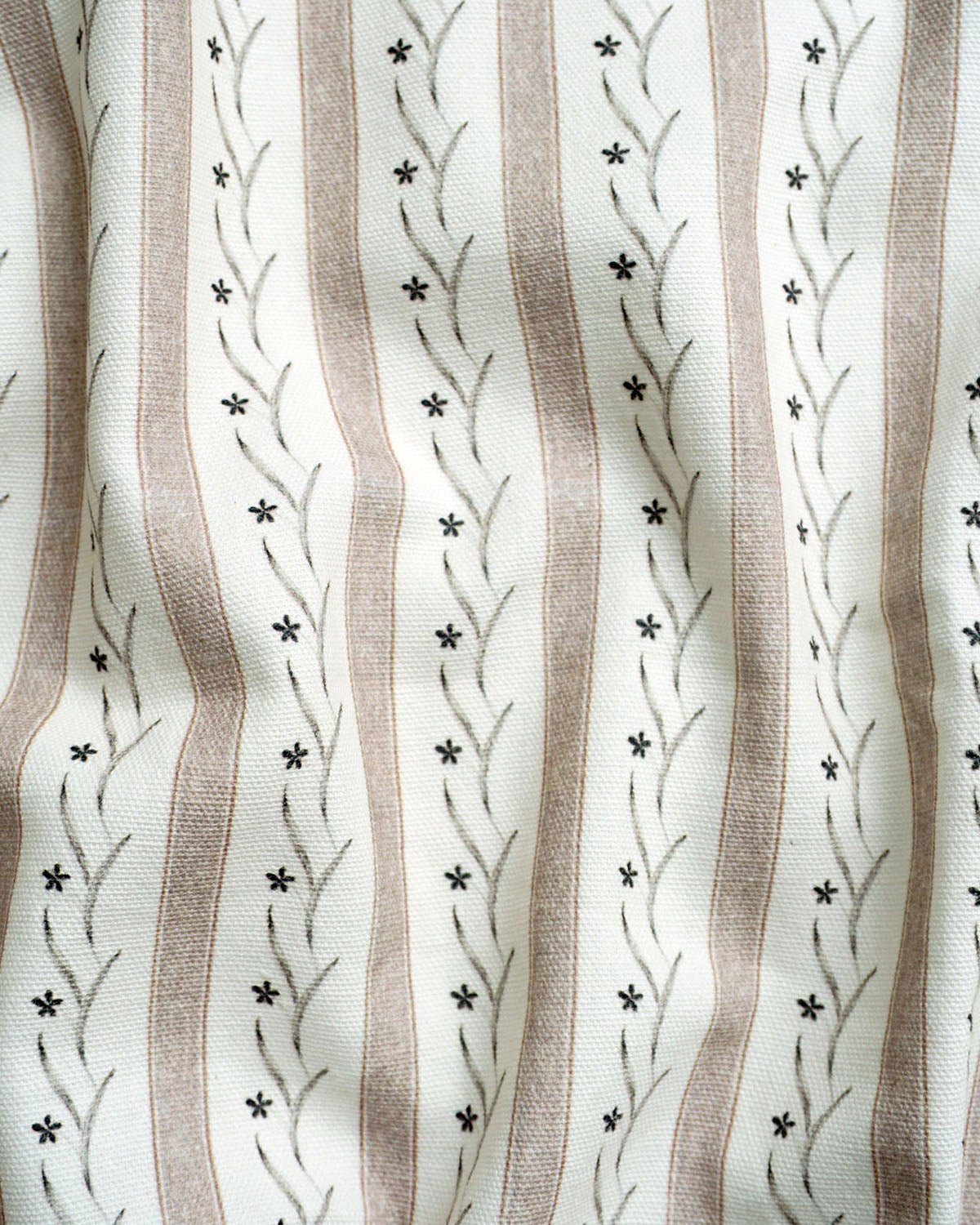 Bela Fabric, Brown