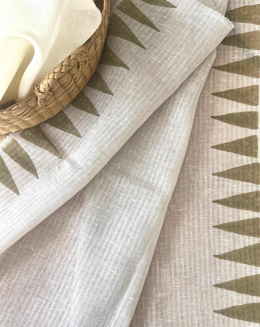 Nilgris Sheer Fabric
