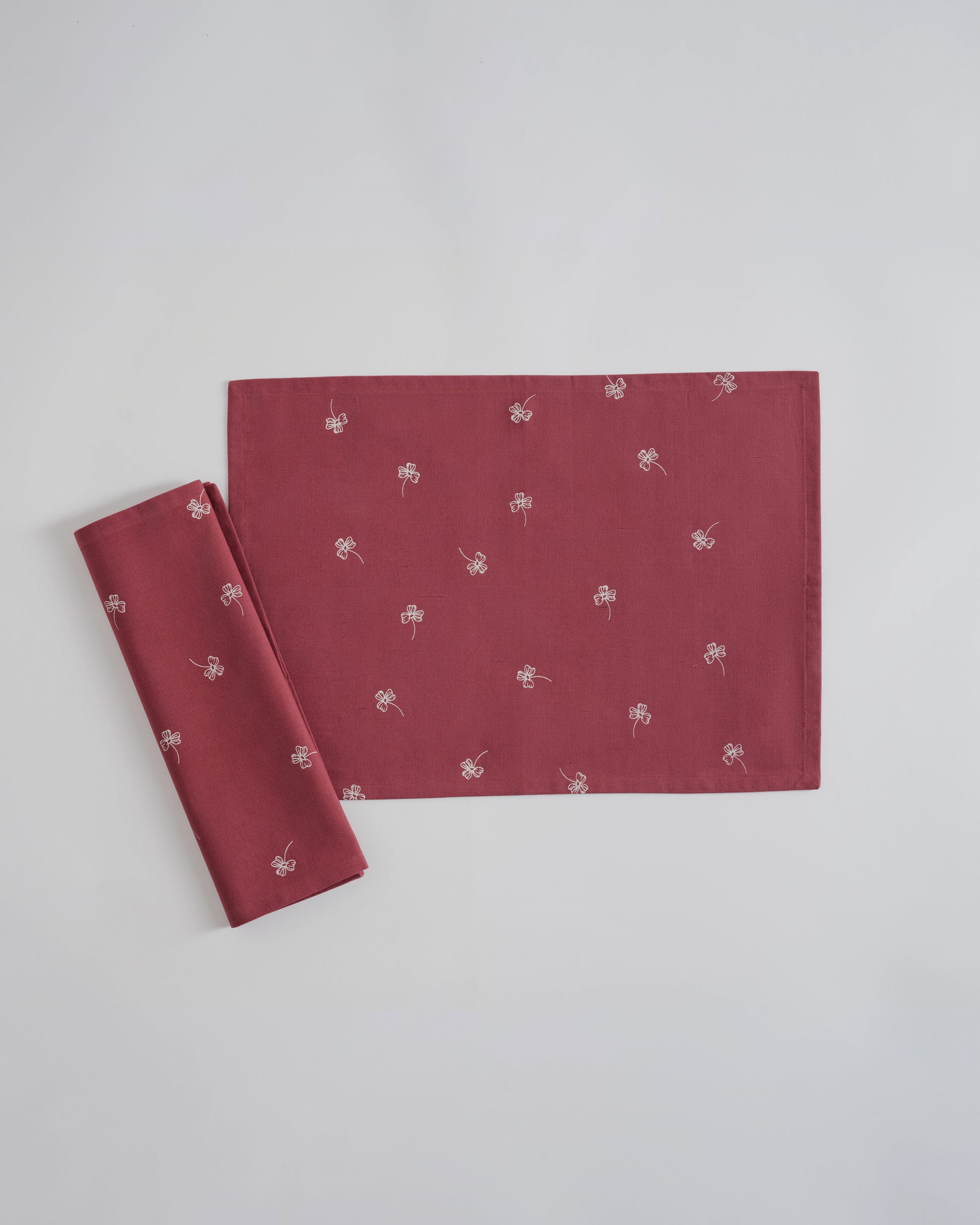 Clover Tablemats ( Set of 4 )