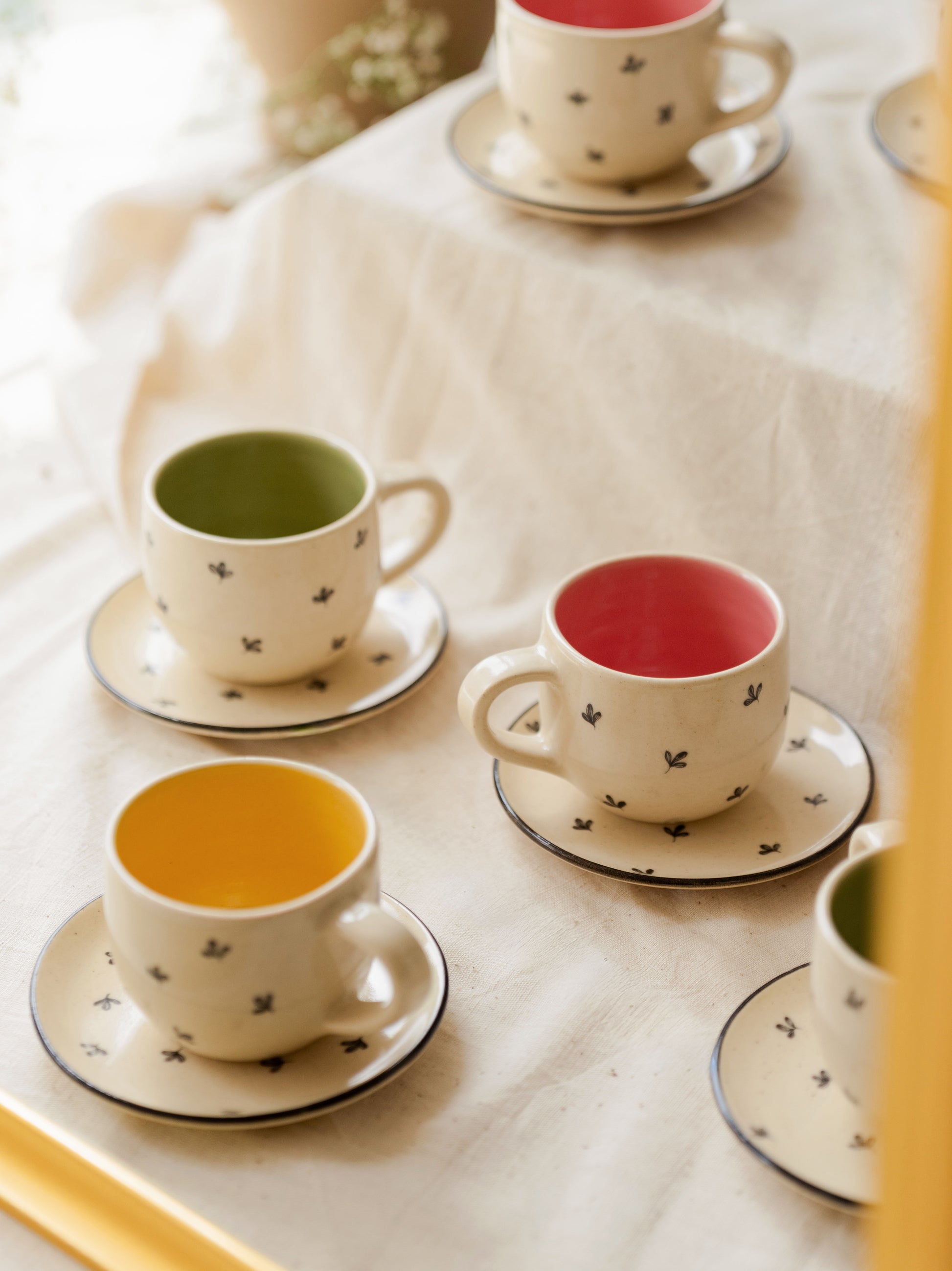 Bela Teacups (Set of 4)