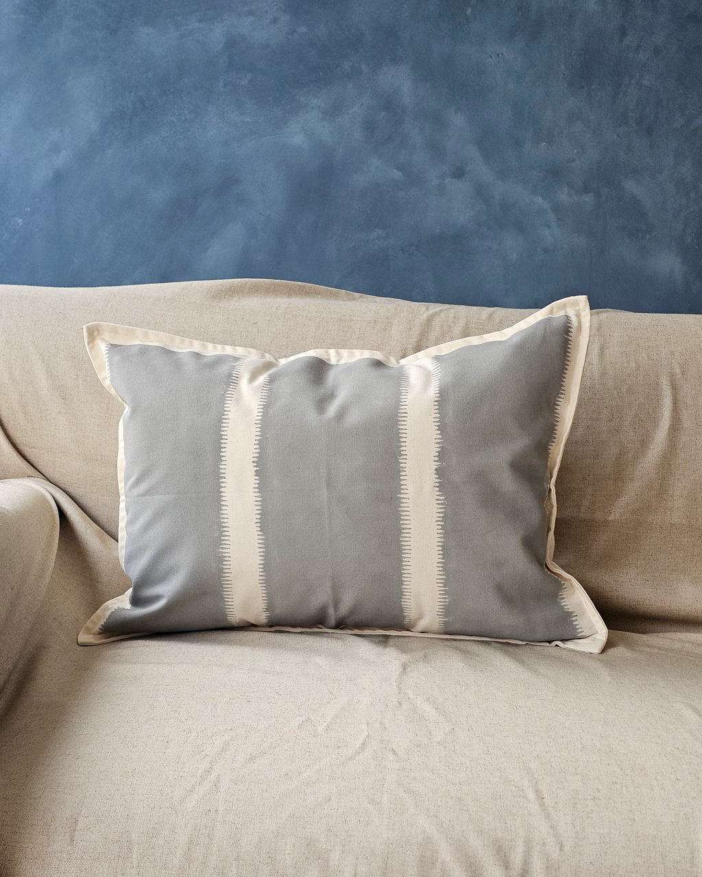 Paar Lumbar Cushion Cover, Grey( 14"x20" )