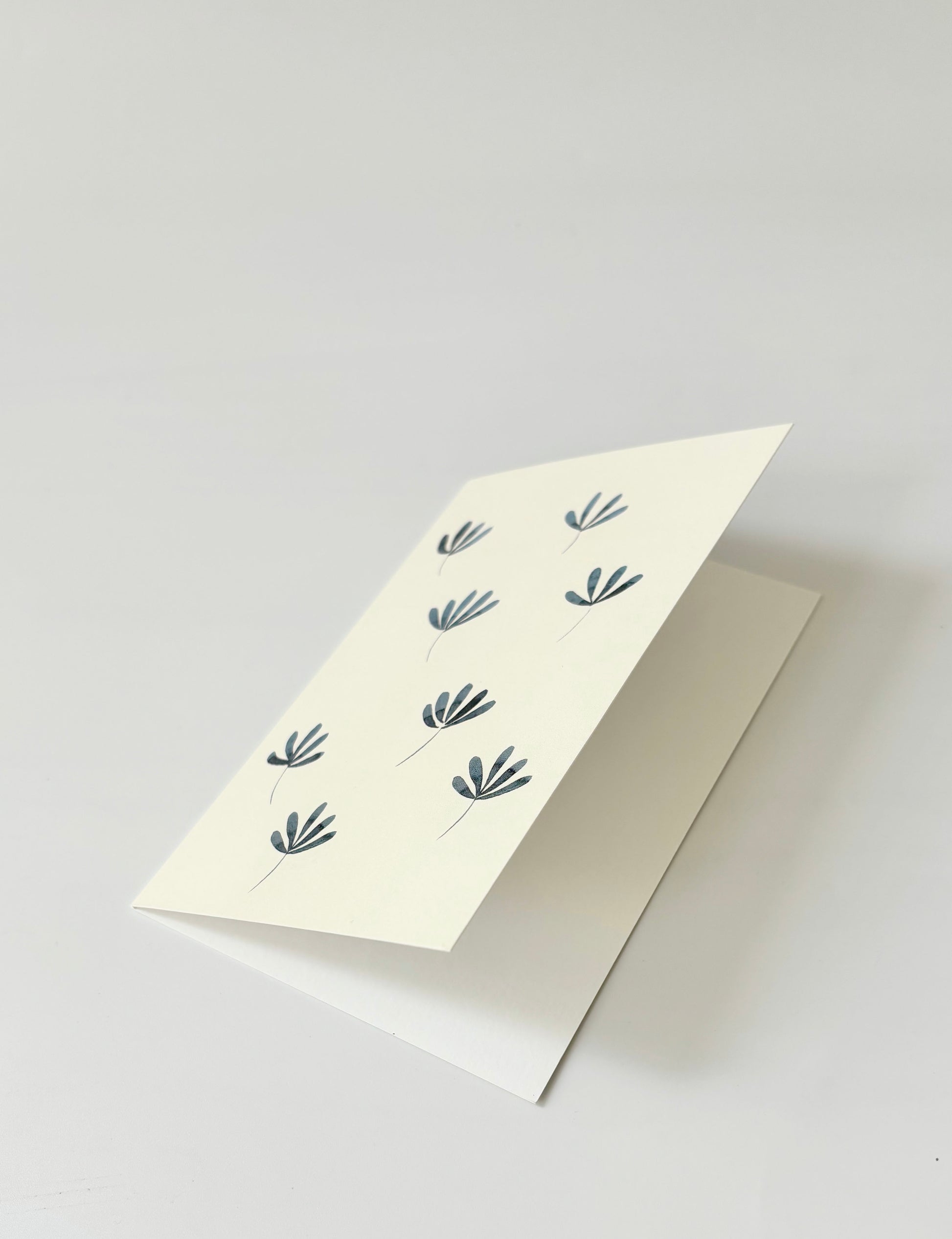 Petals Greeting Cards (Set of 4)