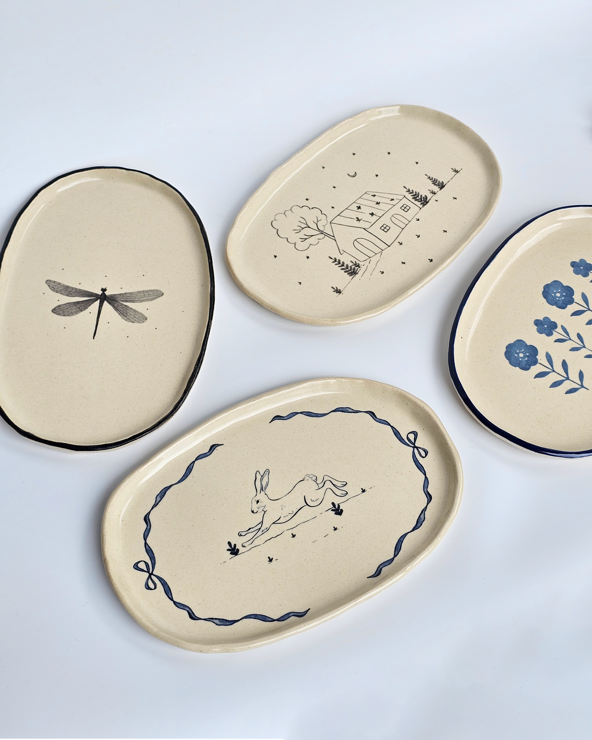 Rabbit Platter, Blue (1 Piece)
