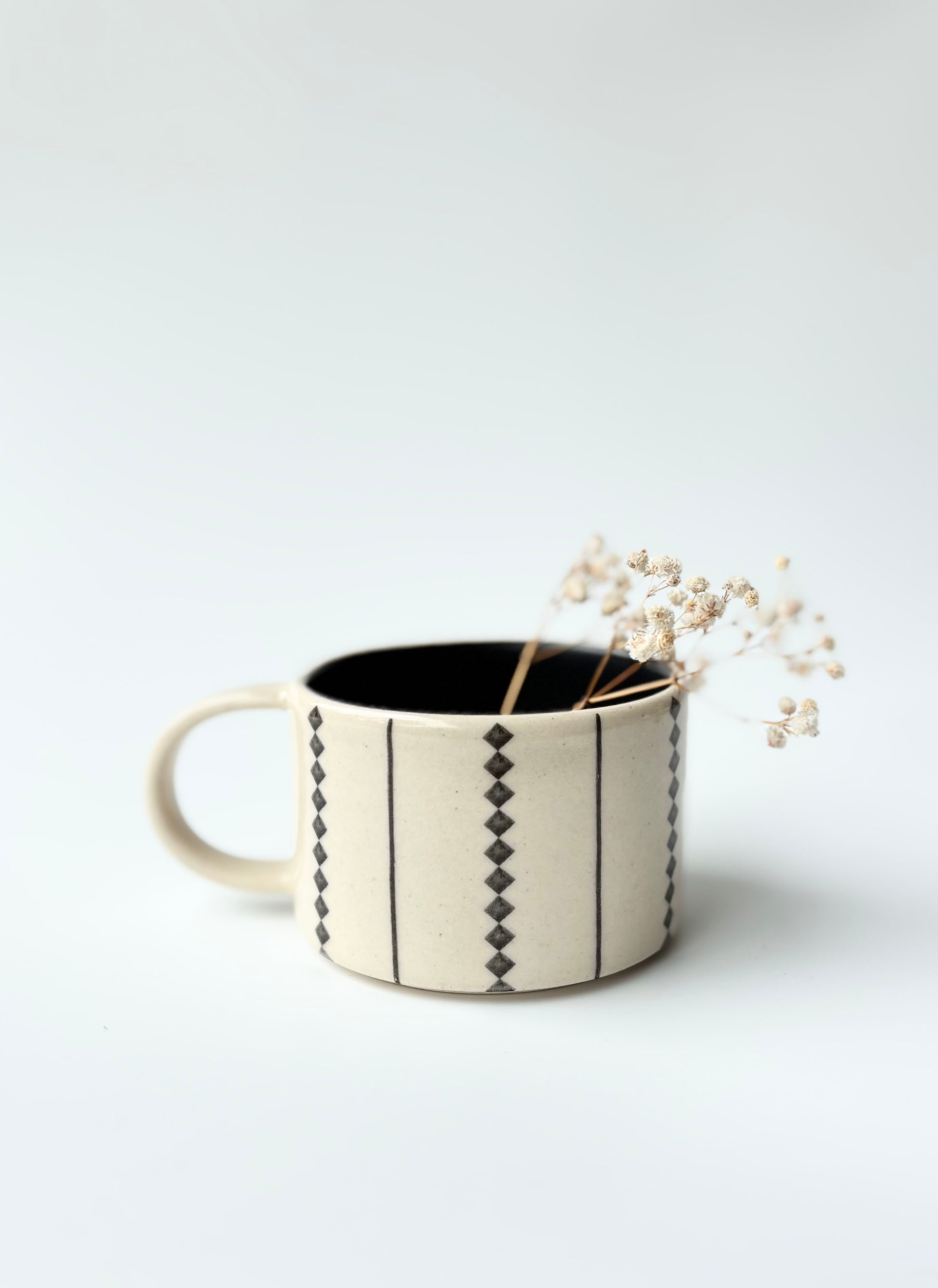 Tarang Cup and Mahonia Saucer Set