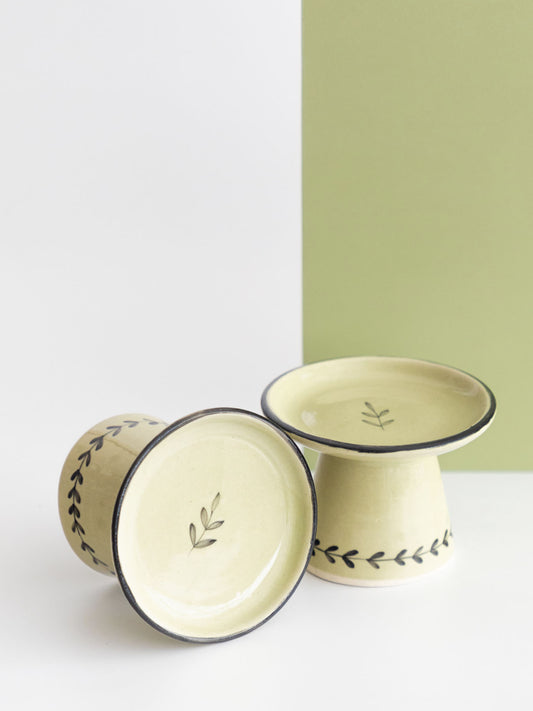 Zinnia Candle Holder, Olive