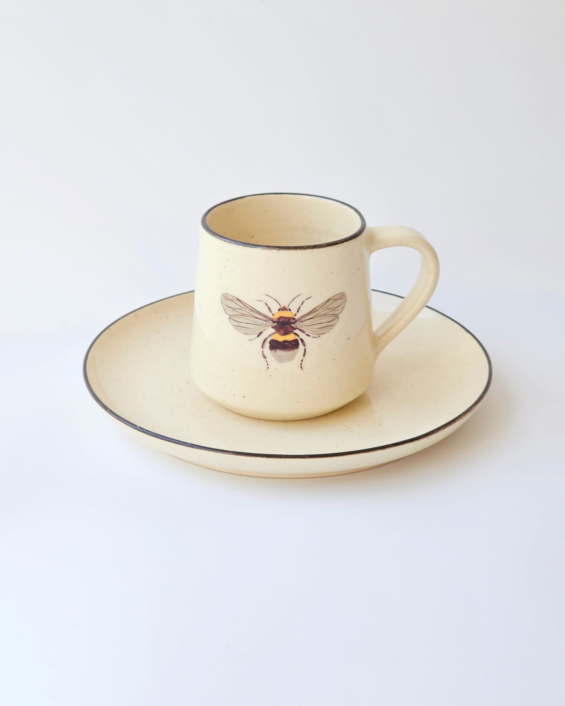 Honeybee Coffee Mug Set (1 Coffee Mug & 1 Quarter Plate)