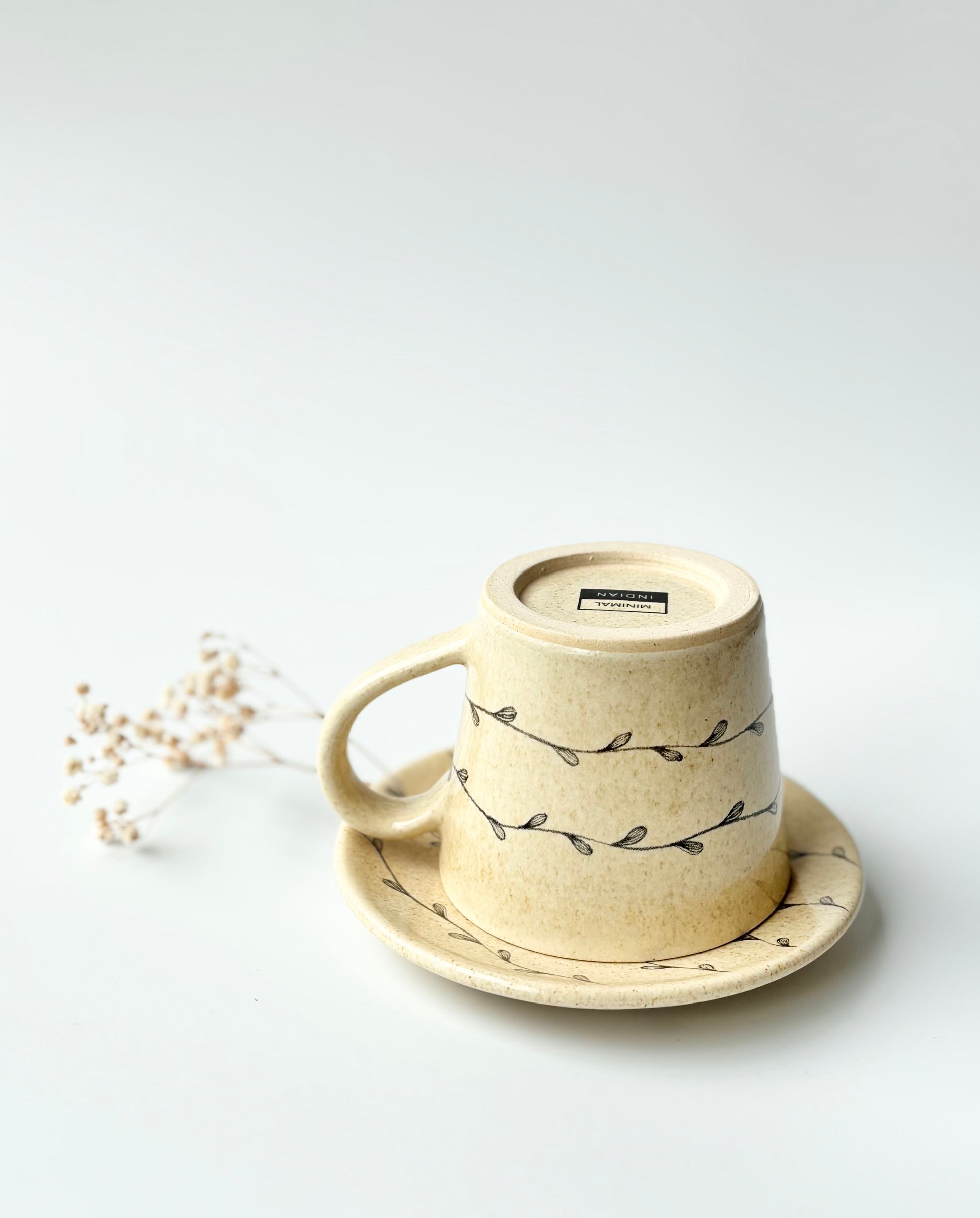 Bela Vines Teacup Set (1 Cup & 1 Saucer )