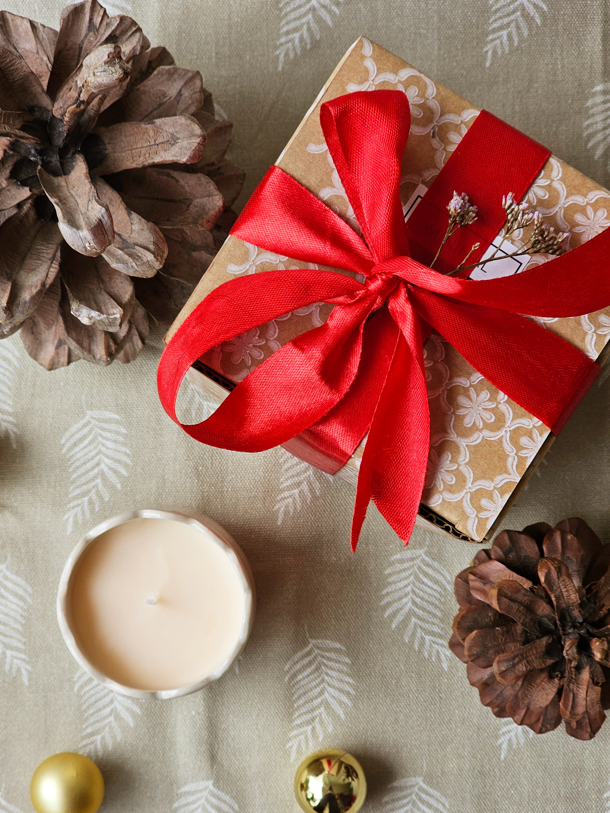 Lily Candle