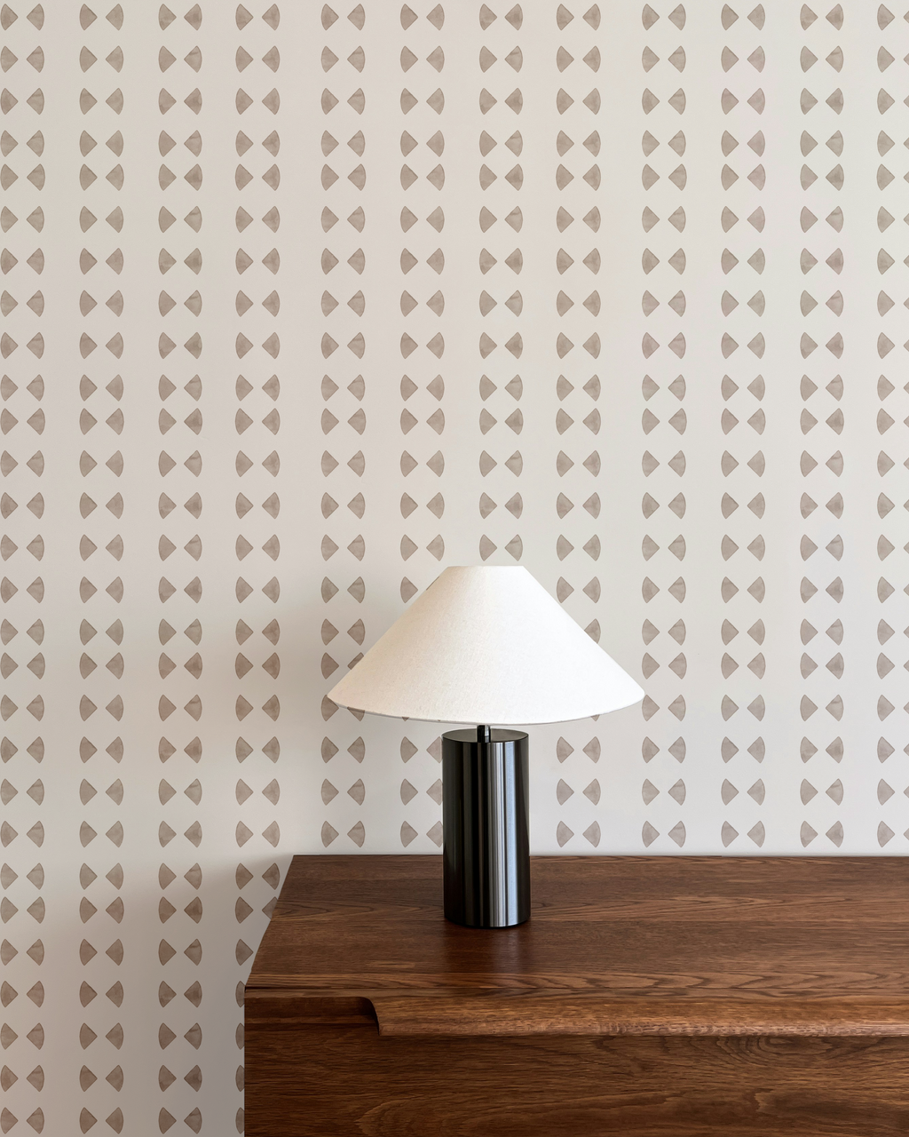 Ceder Wallpaper, Grey
