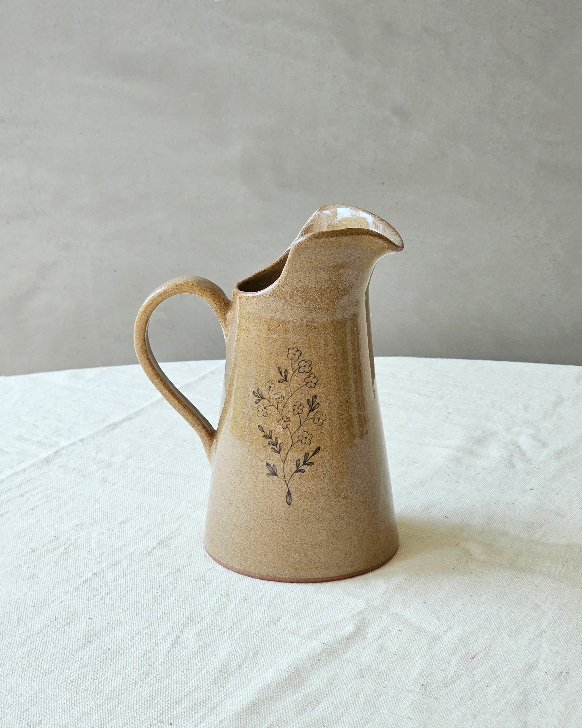 Chameli Pitcher (1 Piece)