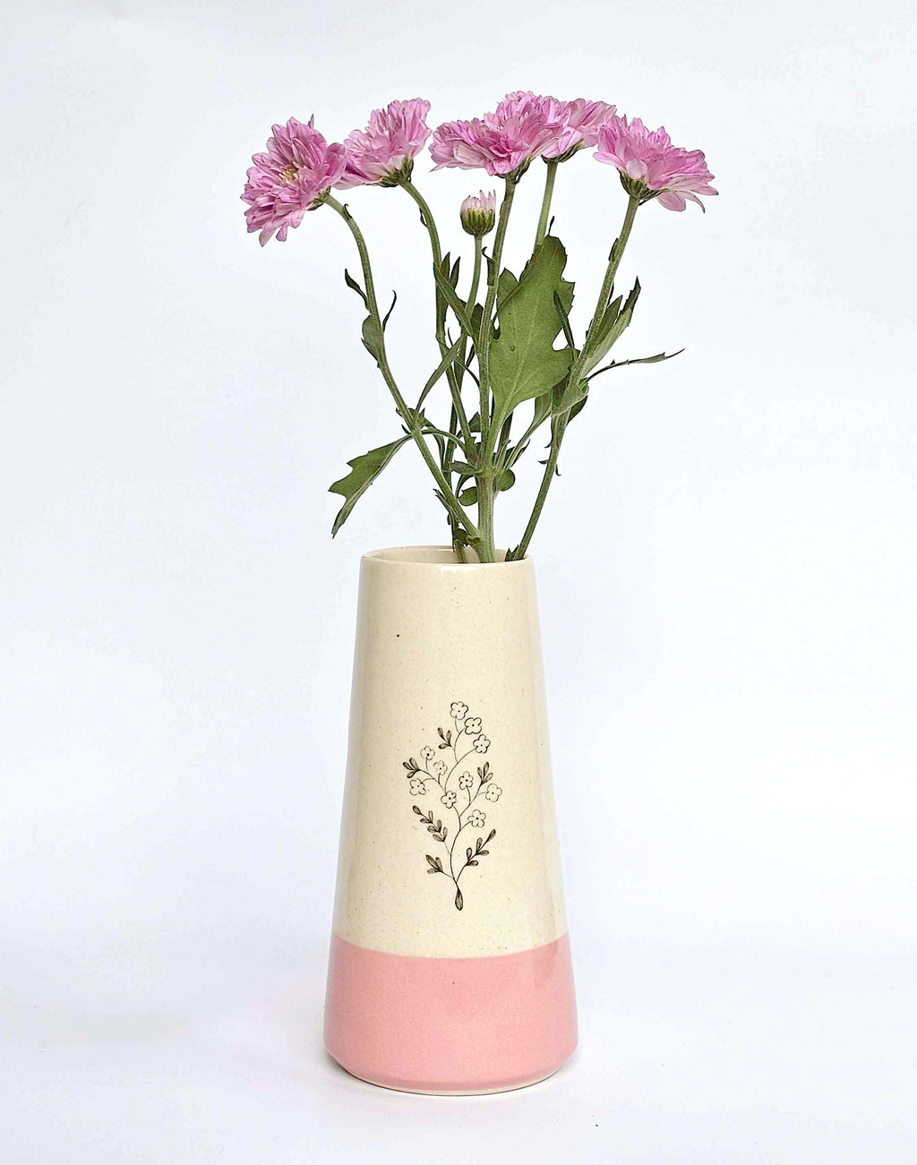 Chameli  Vase (1 Piece)