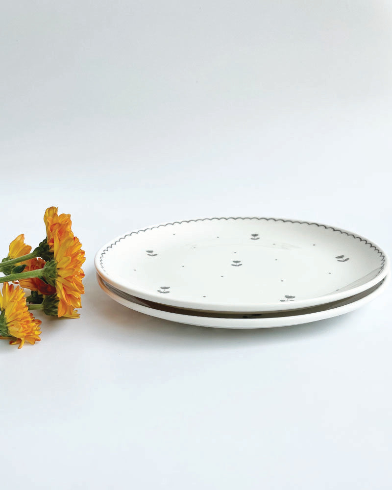 Ditsy Quarter Plates (Set of 2)