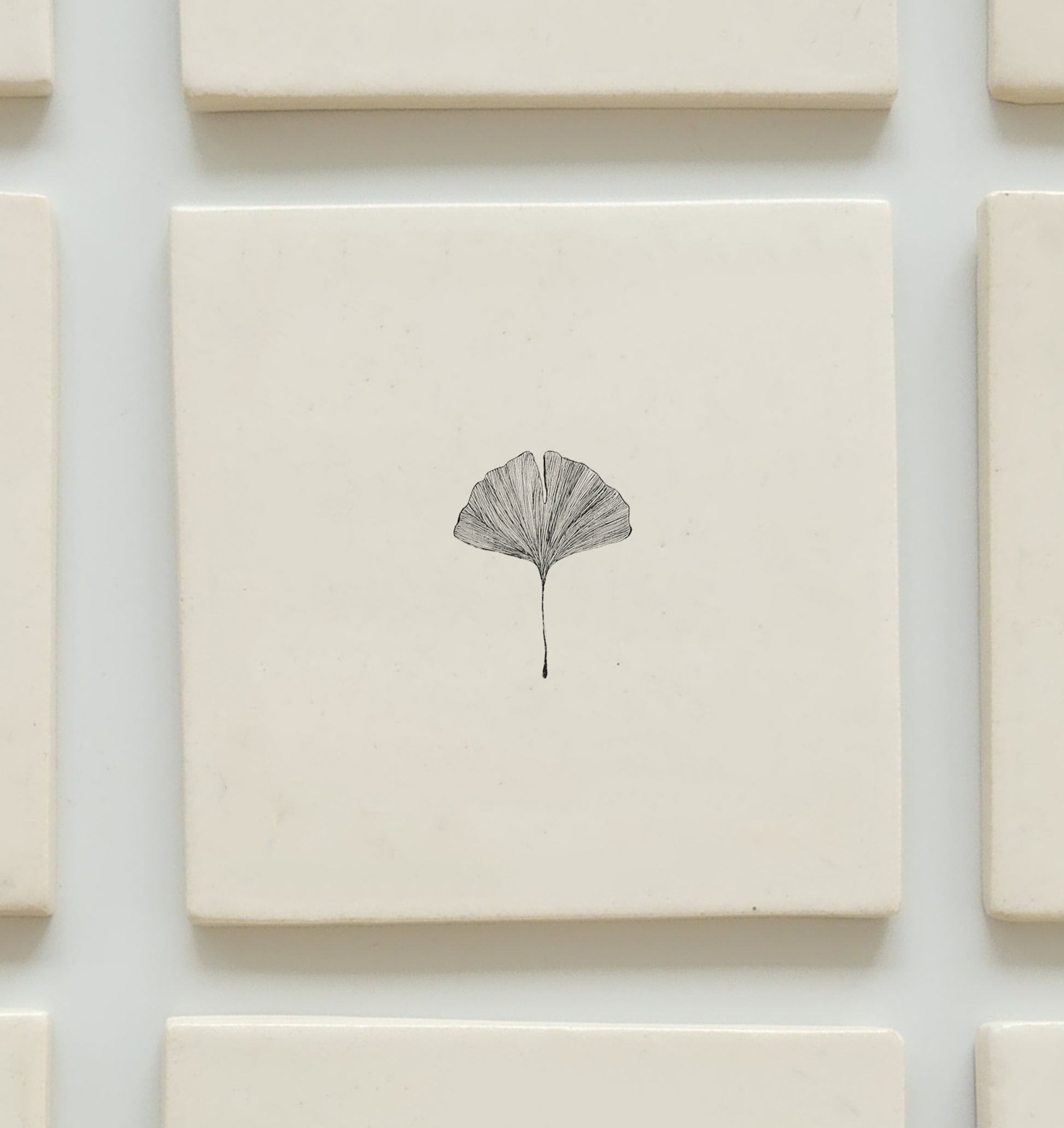 Gingko Tile (4"X4")