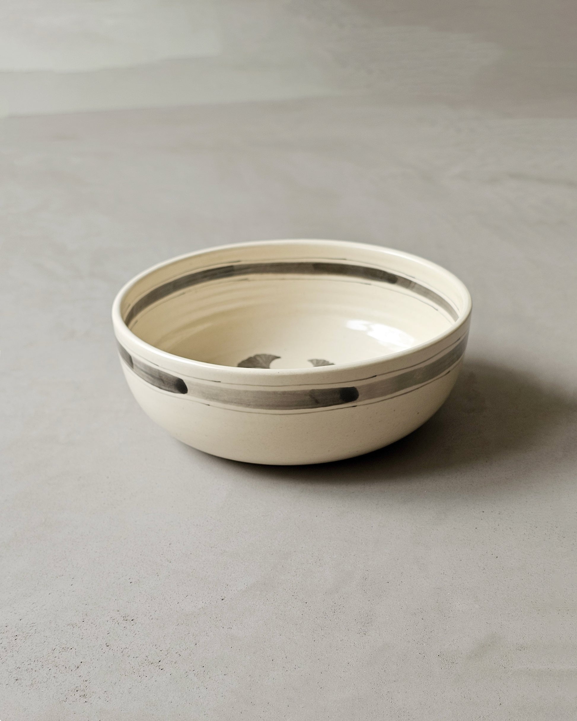 Gingko Serving Bowl (1 pc)