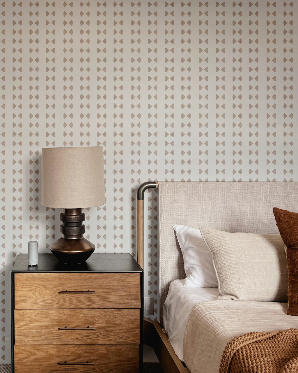 Ceder Wallpaper, Grey