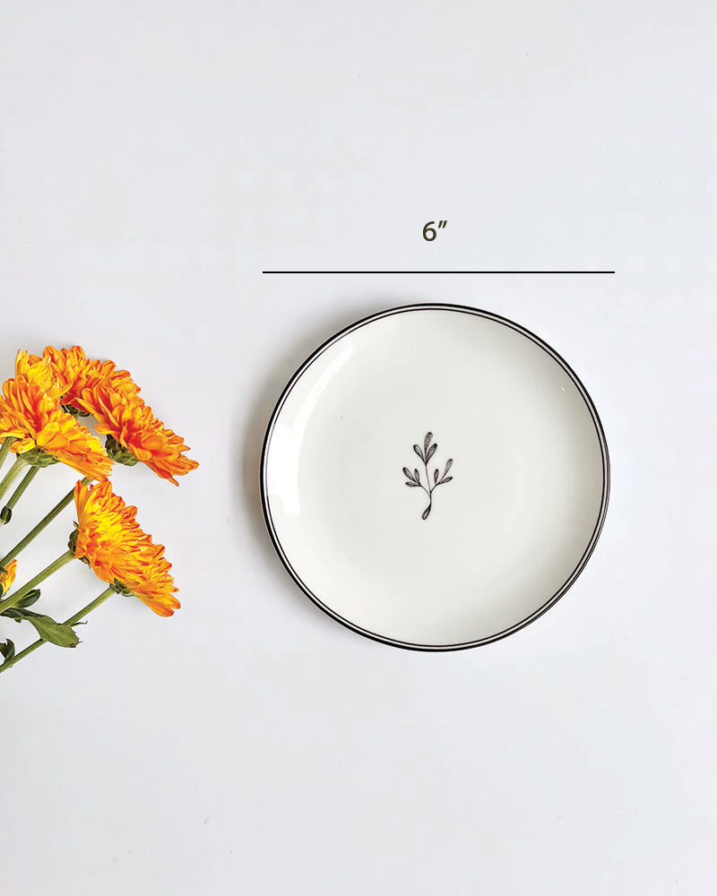 Lily Cup & Saucer Set ( 1 Cup & 1 Saucer)