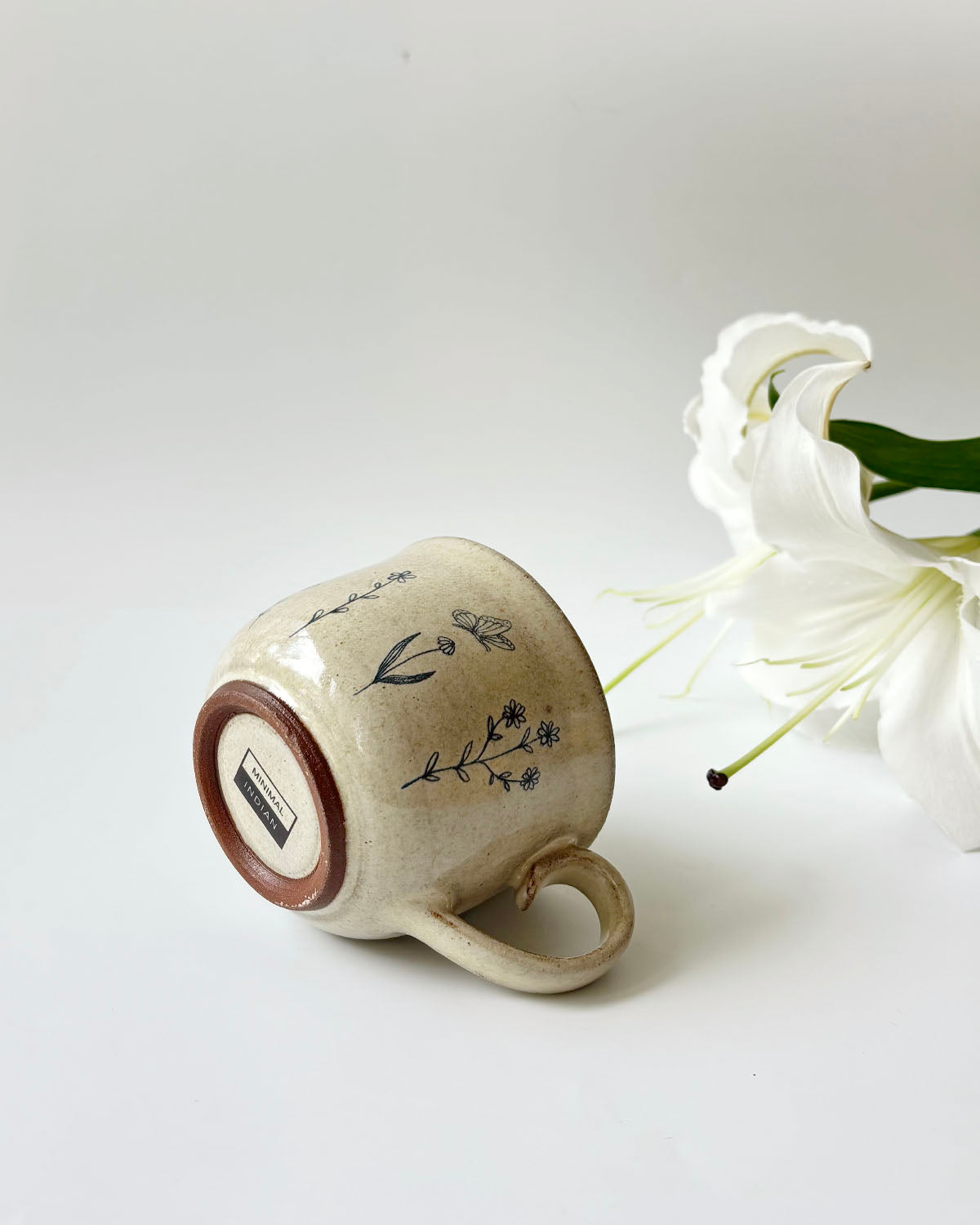 Meadow Flora Teacup (1 Cup & 1 Saucer )