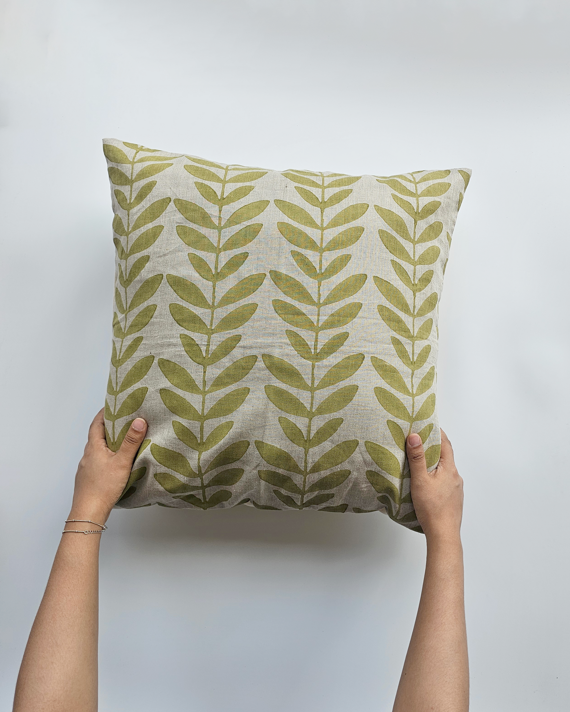 Sagevine Cushion Cover, Green ( 20"x20" )
