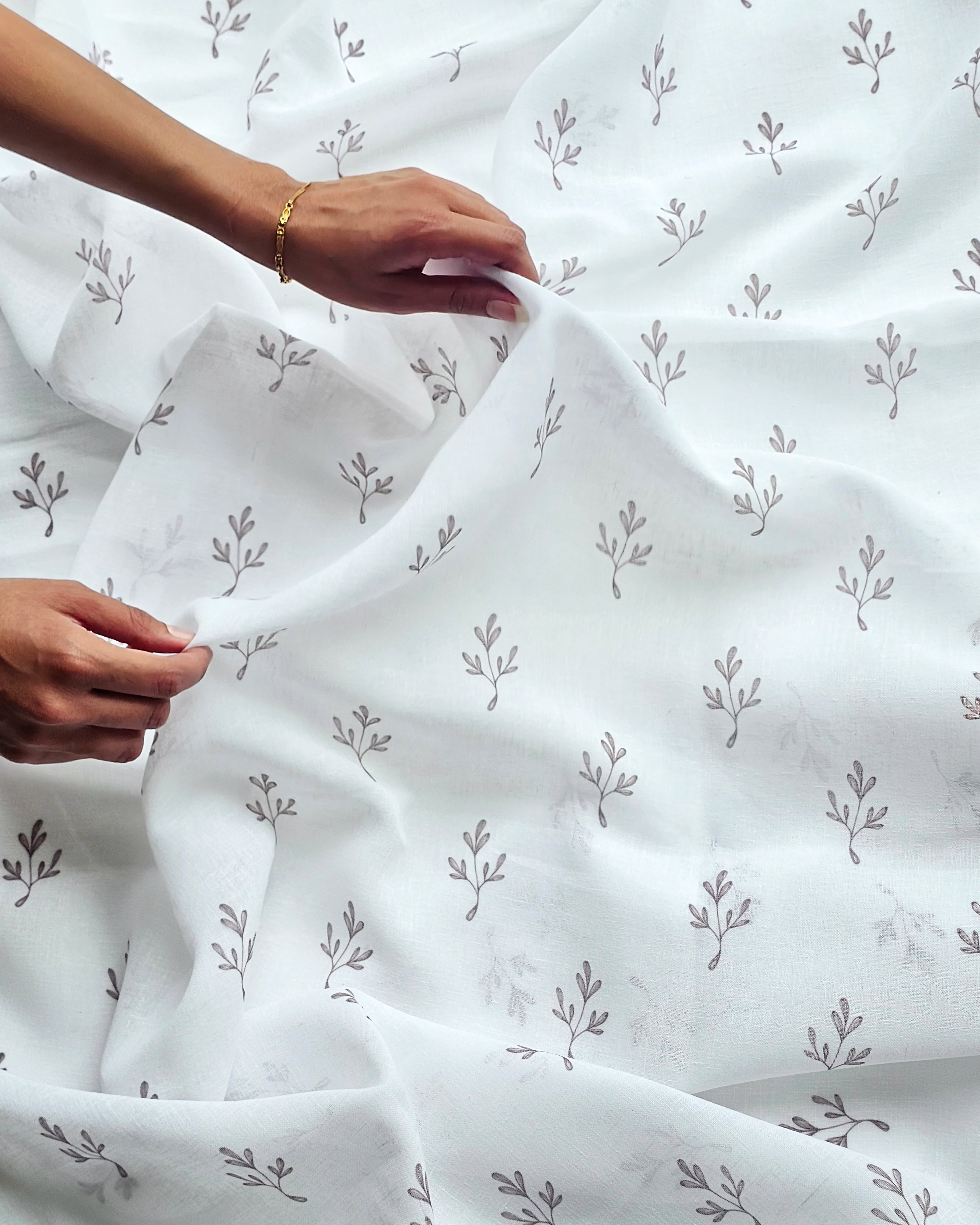 Lily Sheer Fabric, Black & White