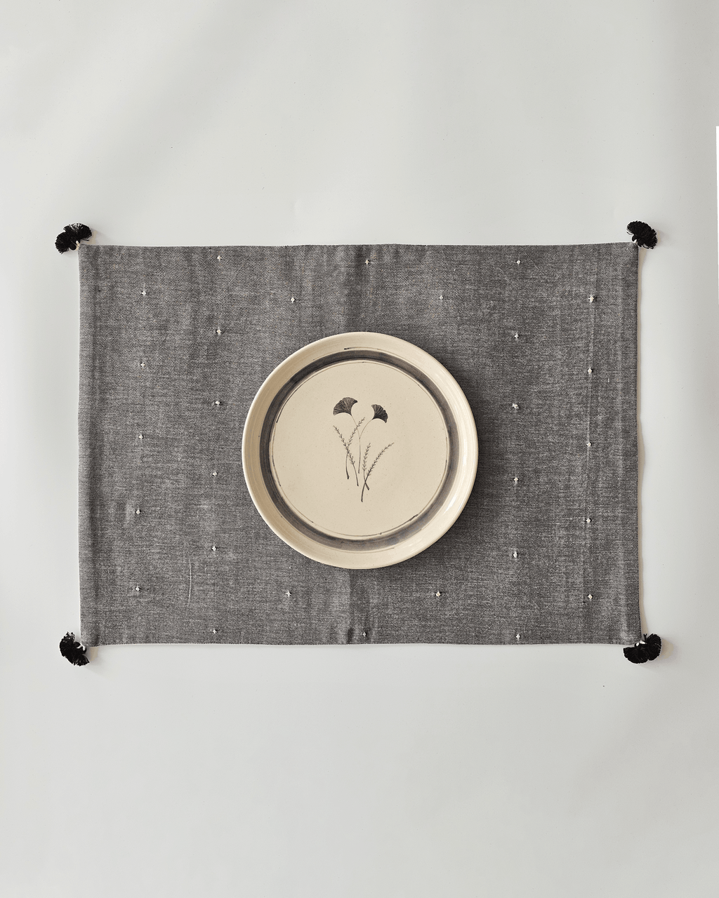 Shorshe Tablemats, Grey ( Set of 2)