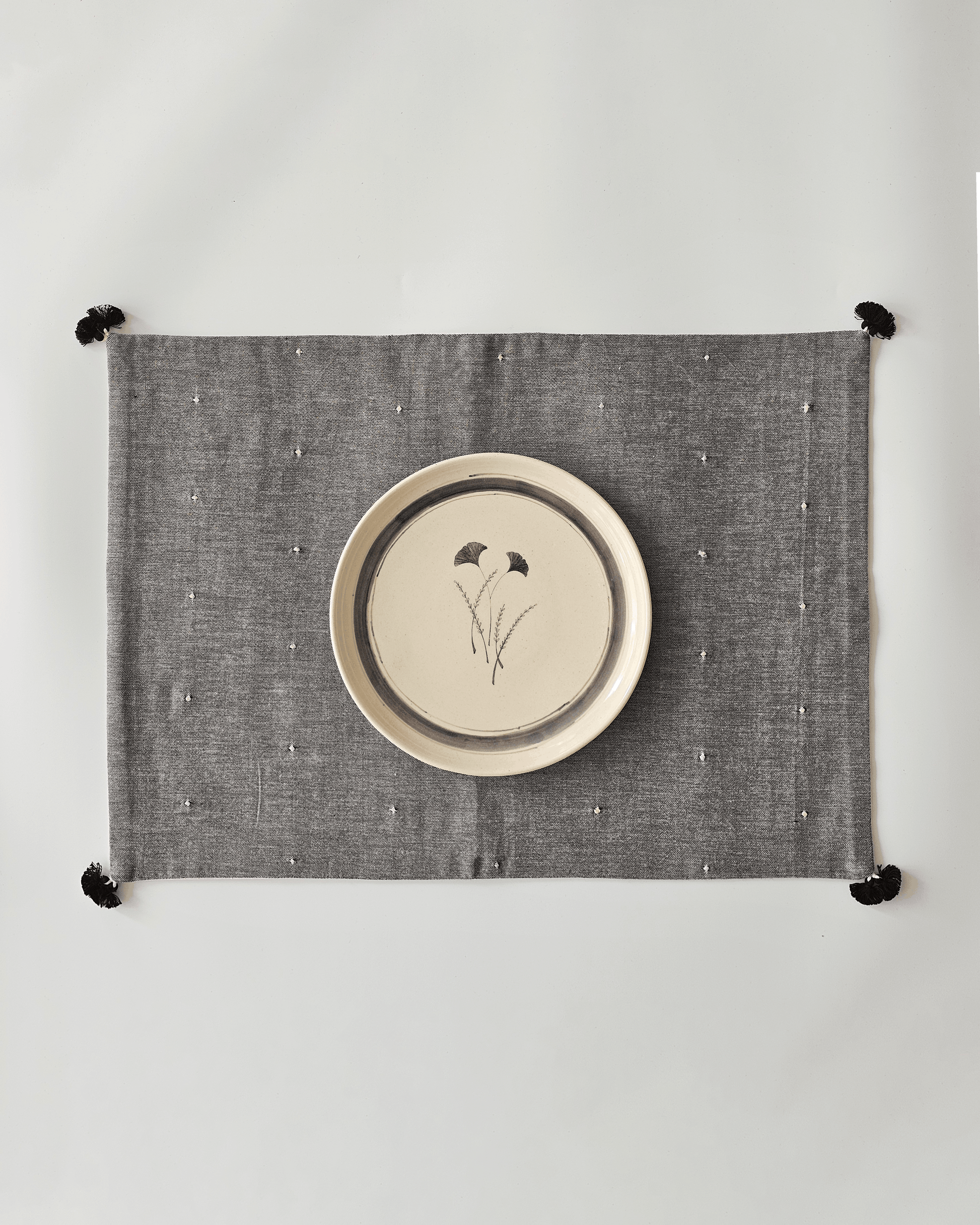 Shorshe Tablemats, Grey ( Set of 2)