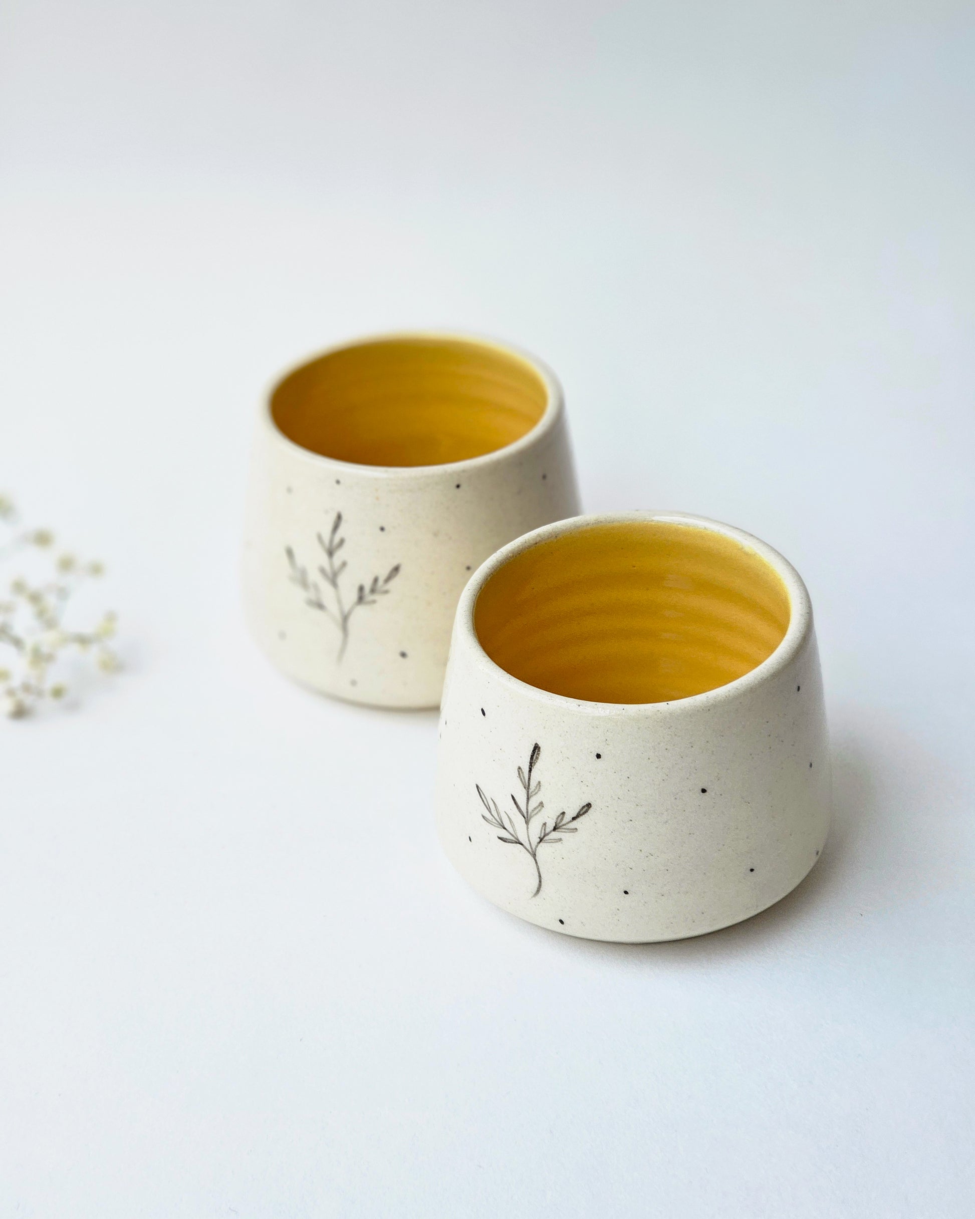 Thyme Shortmugs, Mustard (Set of 2 )