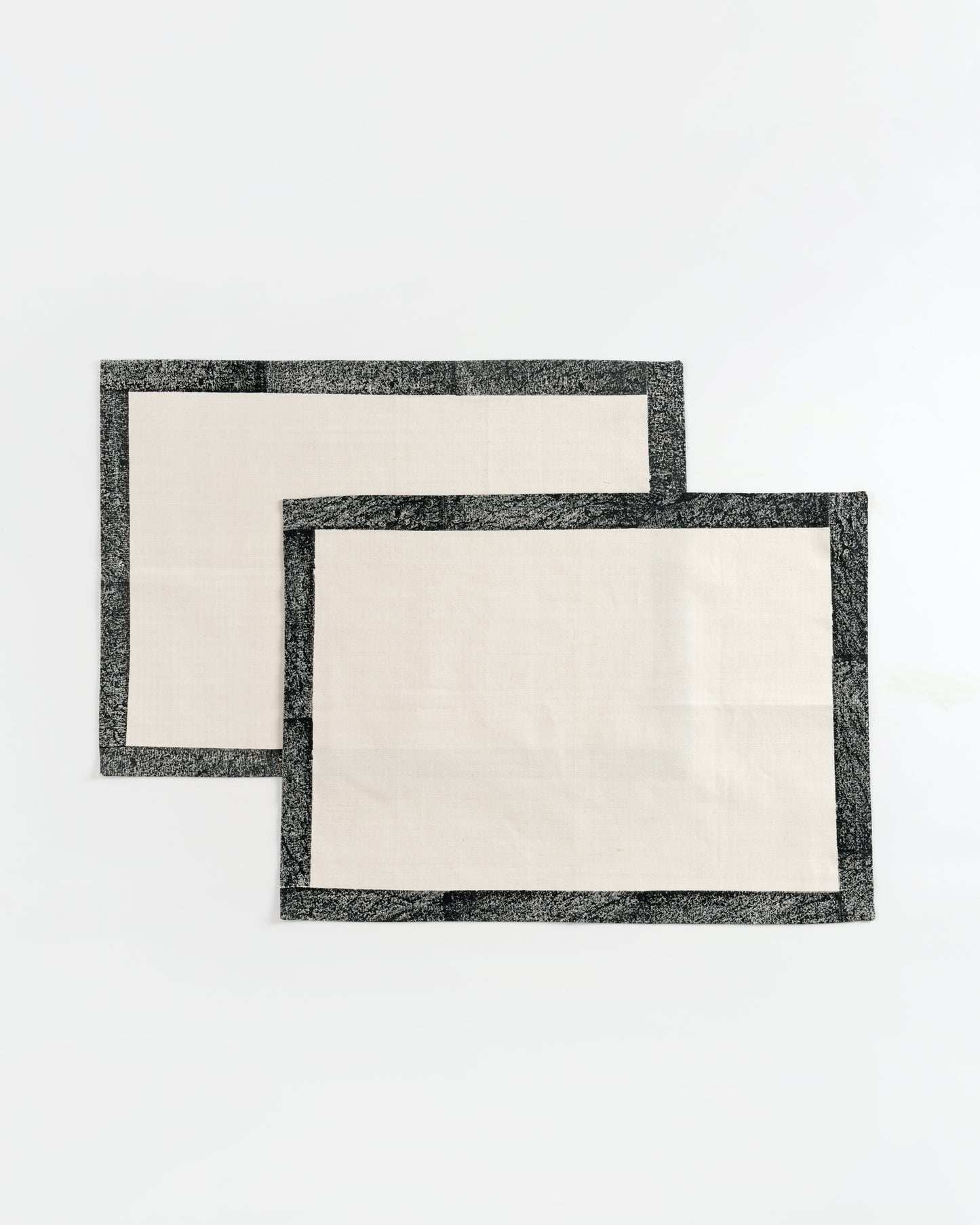 Border Tablemats ,Dark Grey ( Set of 4 )