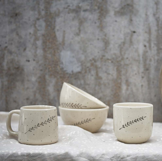 Durba Breakfast Set ( 2 Snack Bowls, 1 Teacup, 1 Herbal Teacup )